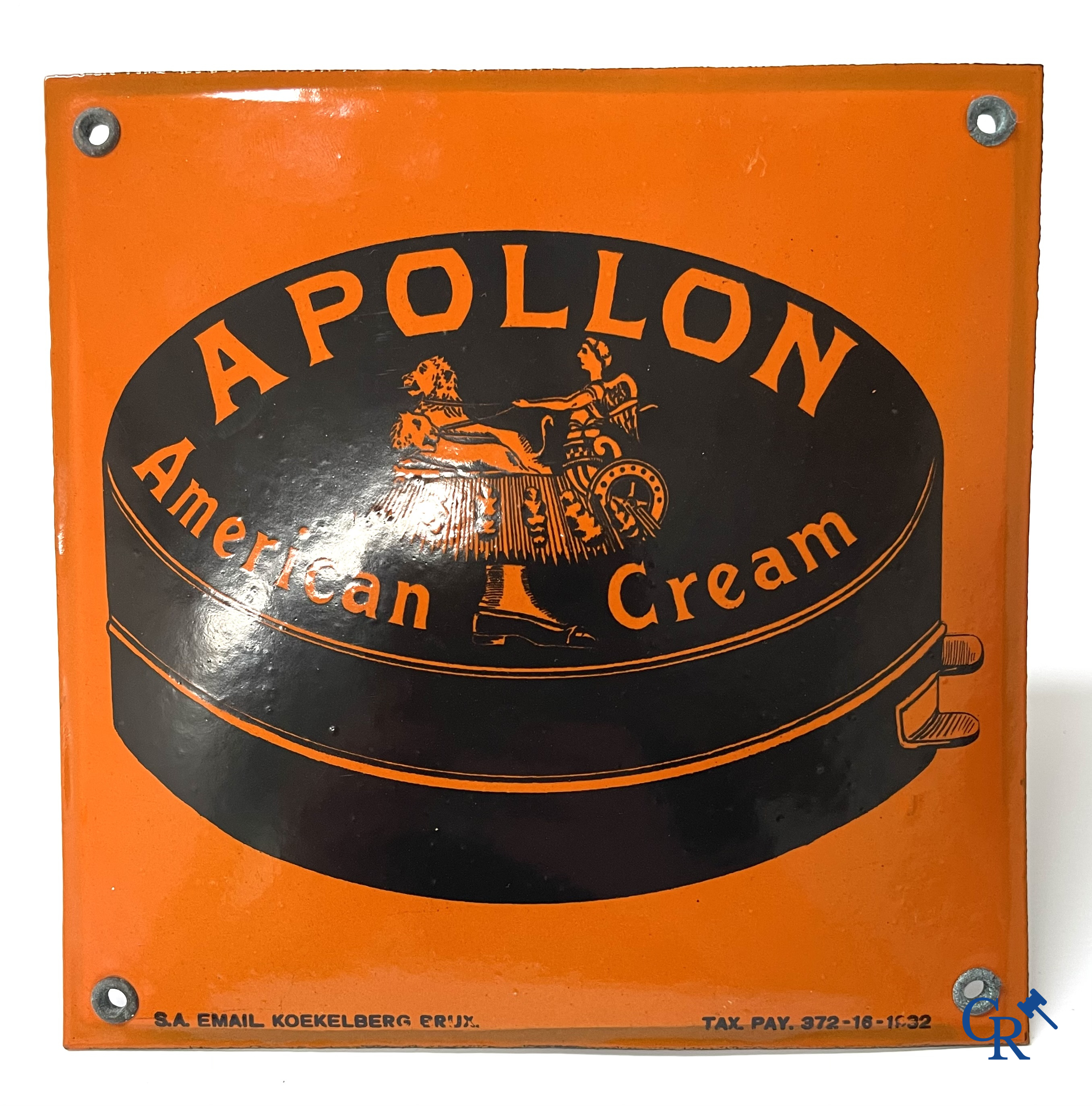 Apollon, American Cream. Emaille reclamebord voor schoensmeer. S.A. email. Koekelberg Bruxelles. 1932.