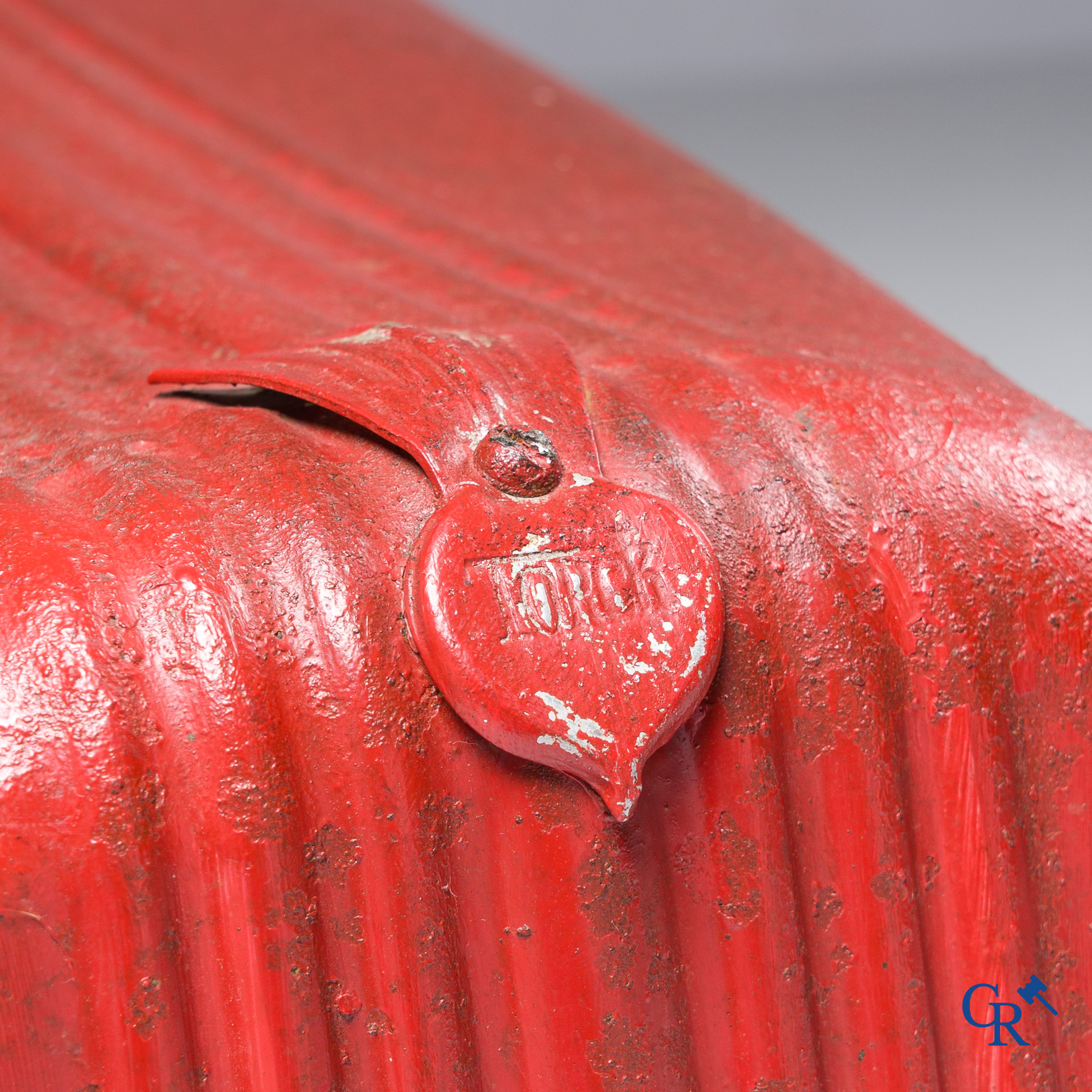 Torck, Deinze. Pedal car with white rubber tires and original emblem. Circa 1936.