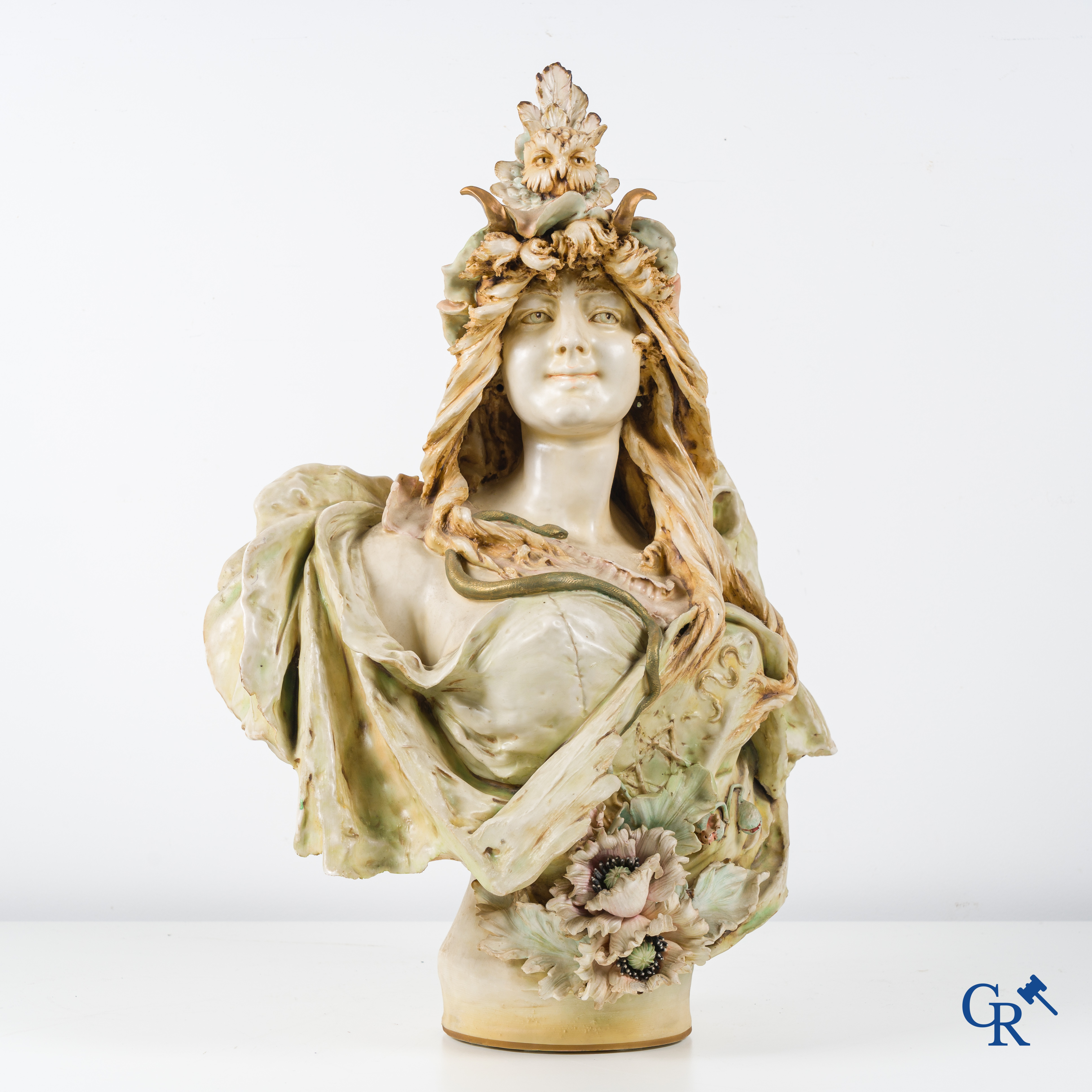 Eduard Stellmacher, Turn Teplitz Bohemia, Made in Austria. Imposing Art Nouveau bust.