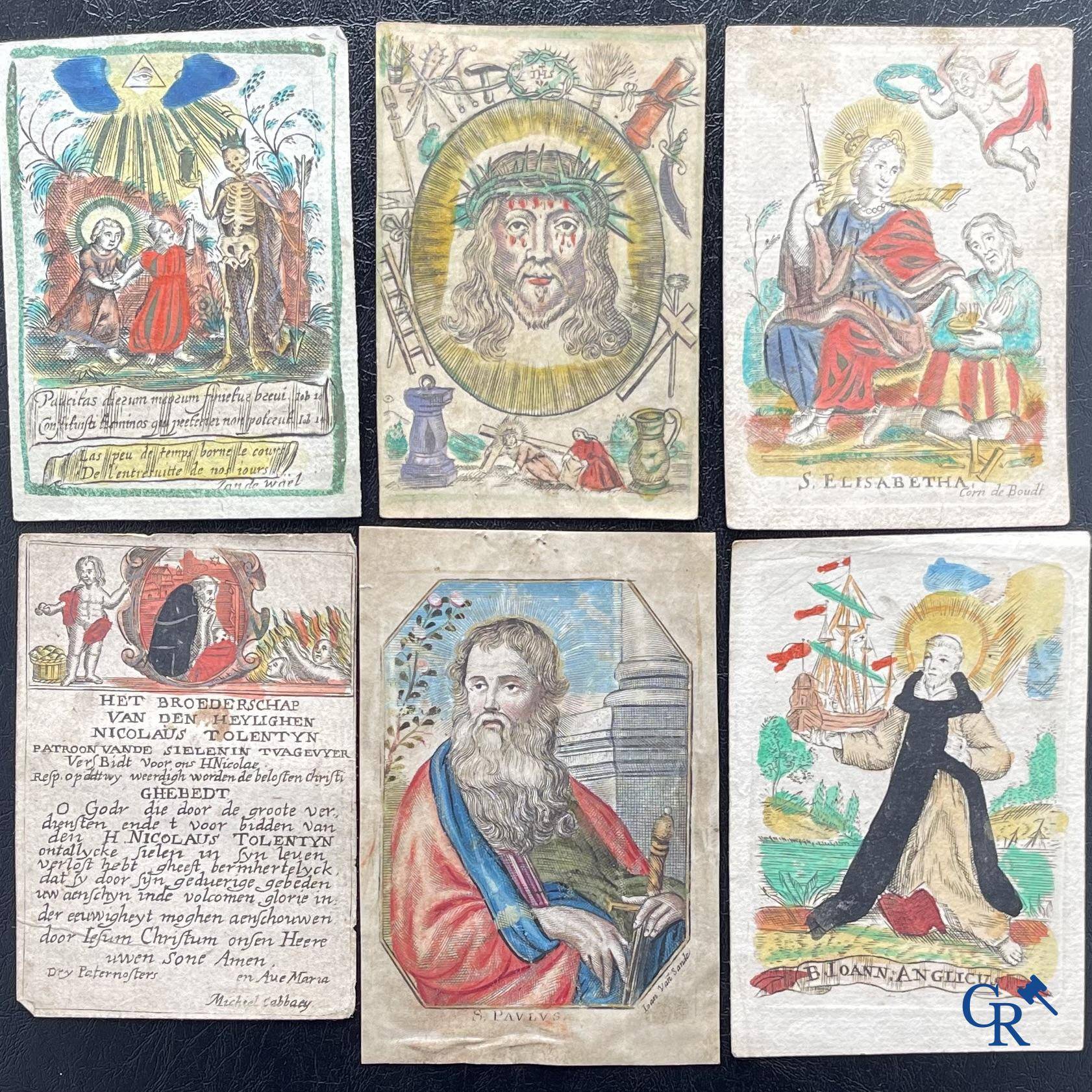 Religious objects: Important collection of pious images and devotion prints, Flanders, 17th-18th-19th centuries.