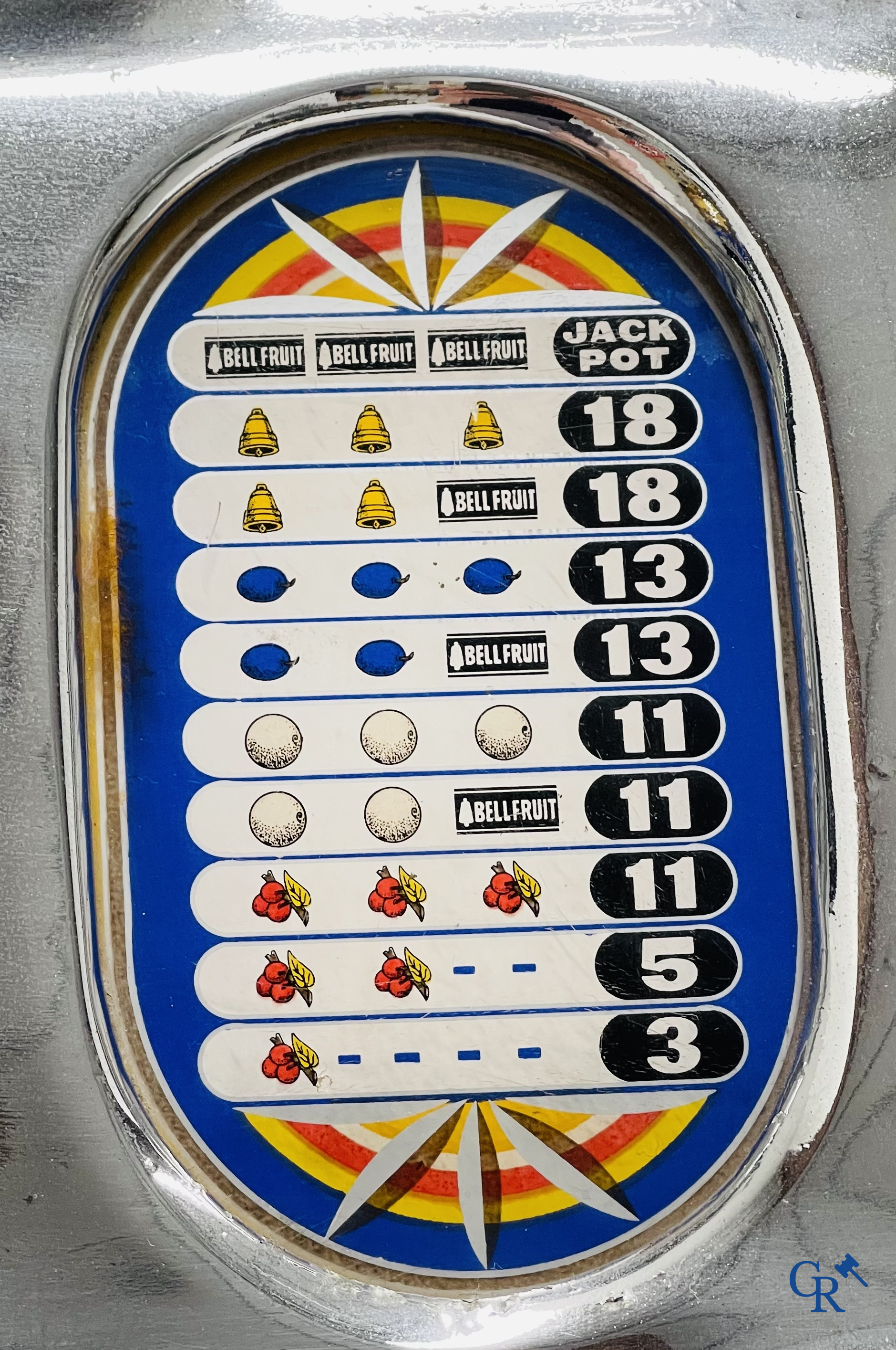 Jackpot, one-armed bandit, Jennings & Company Chicago. Riviera Star Chief Super Jackpot. Numbered.