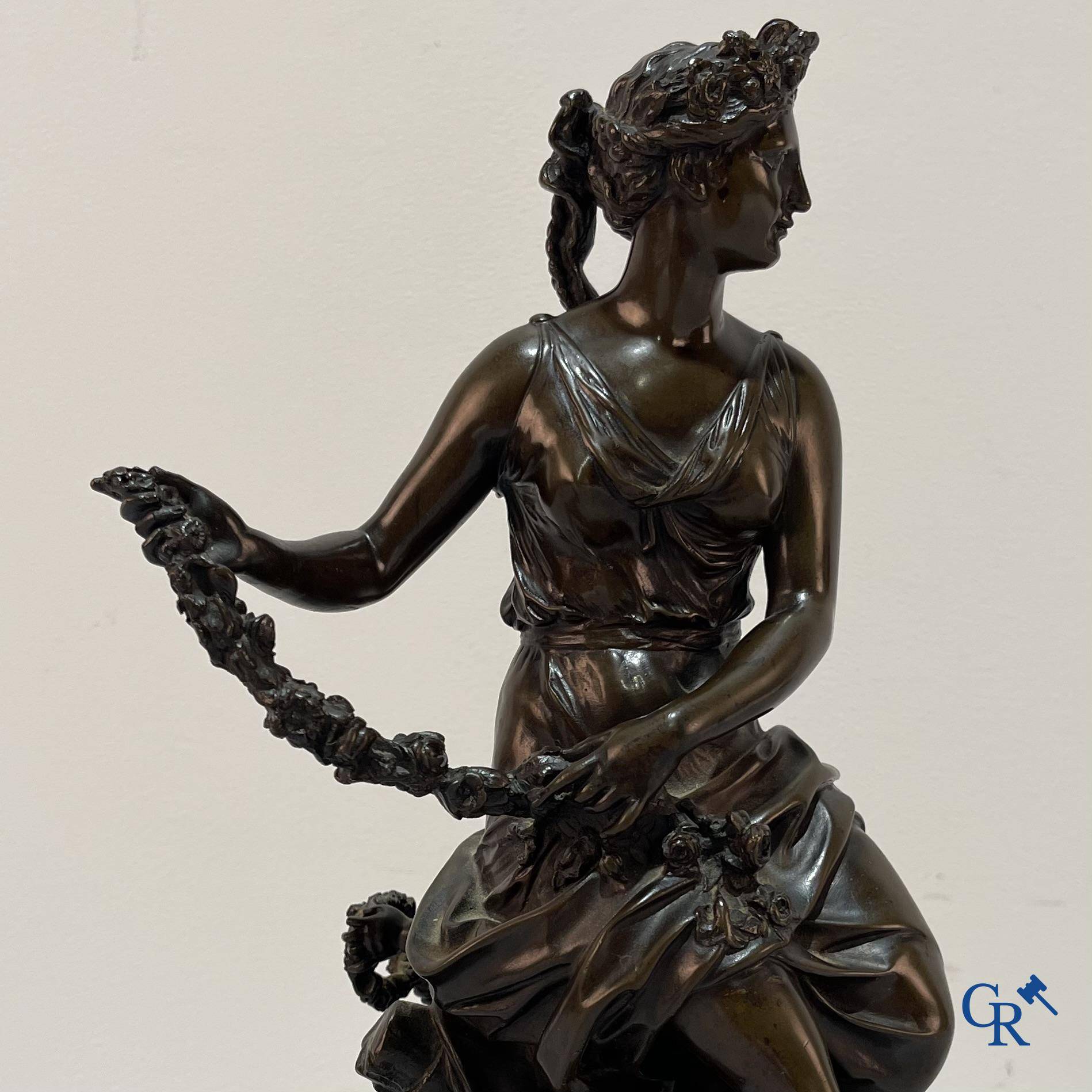 Antoine Coyzevox (après) Représentation finement sculptée de Vénus avec Cupidon. F. Barbedienne Fondeur.