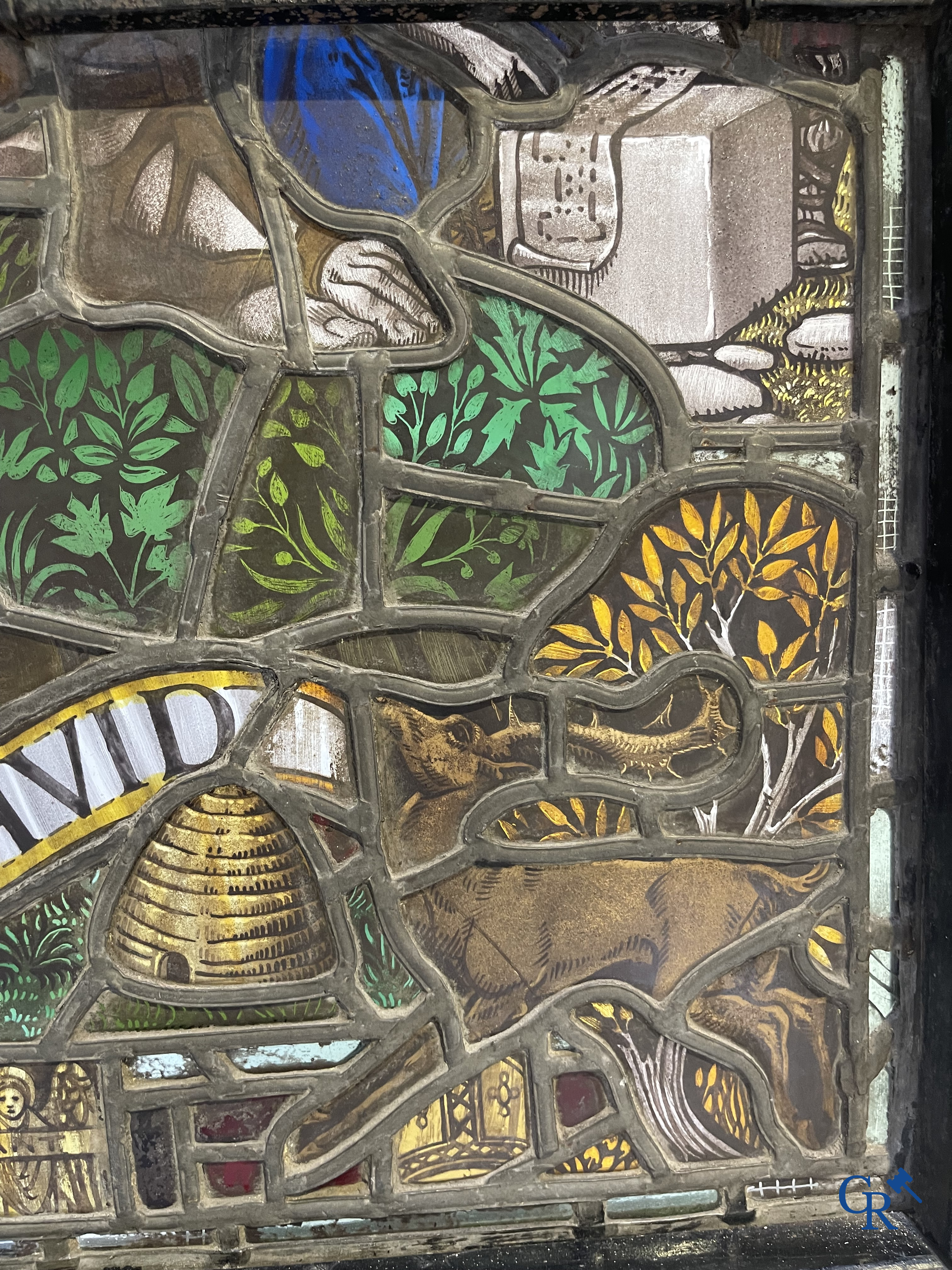 Religious objects, an exceptional stained glass with an image of Saint David. 19th century.