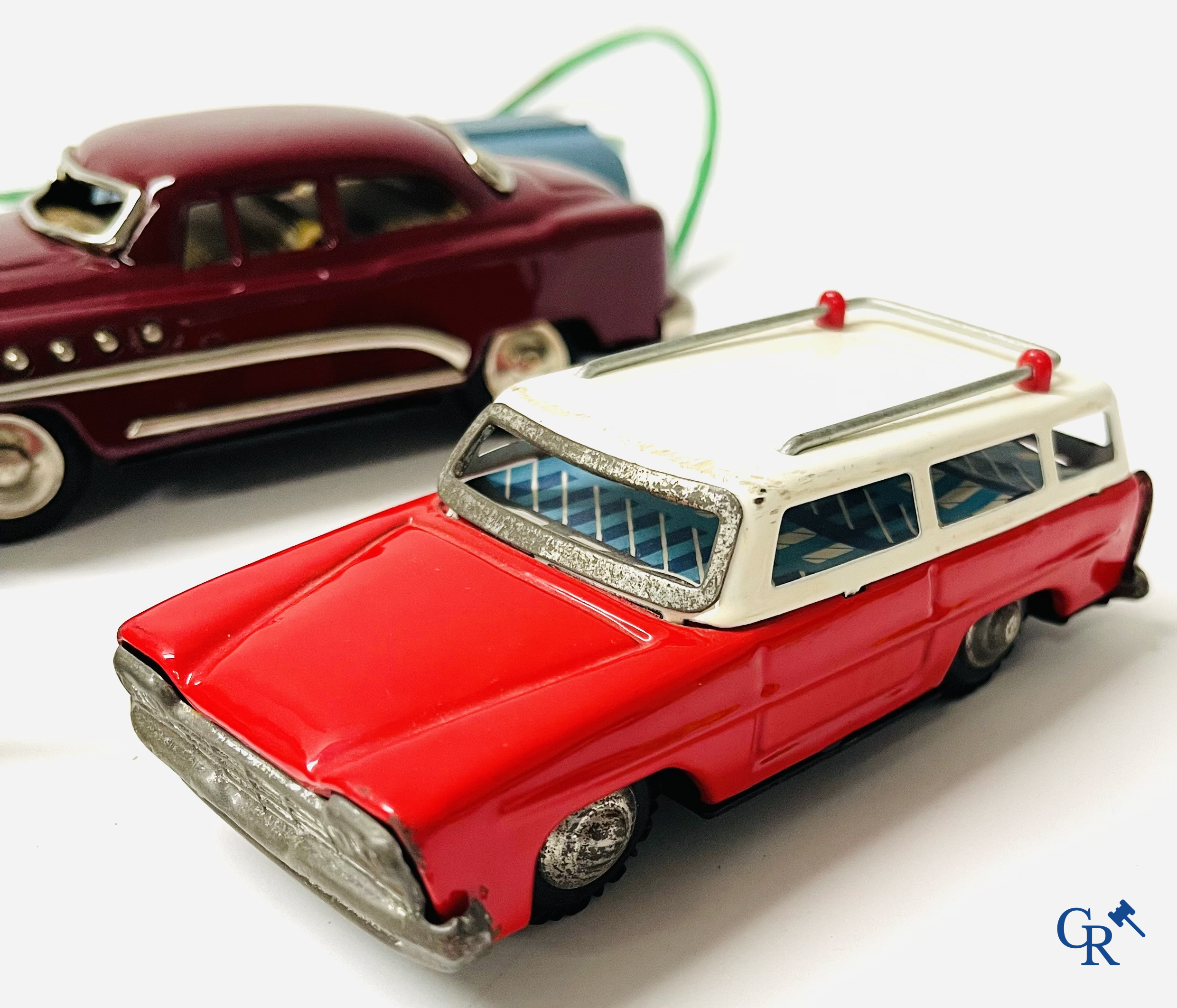 Old toys. A lot of mechanical tin toys. Gama, Schuco, Japanese battery toy, etc.