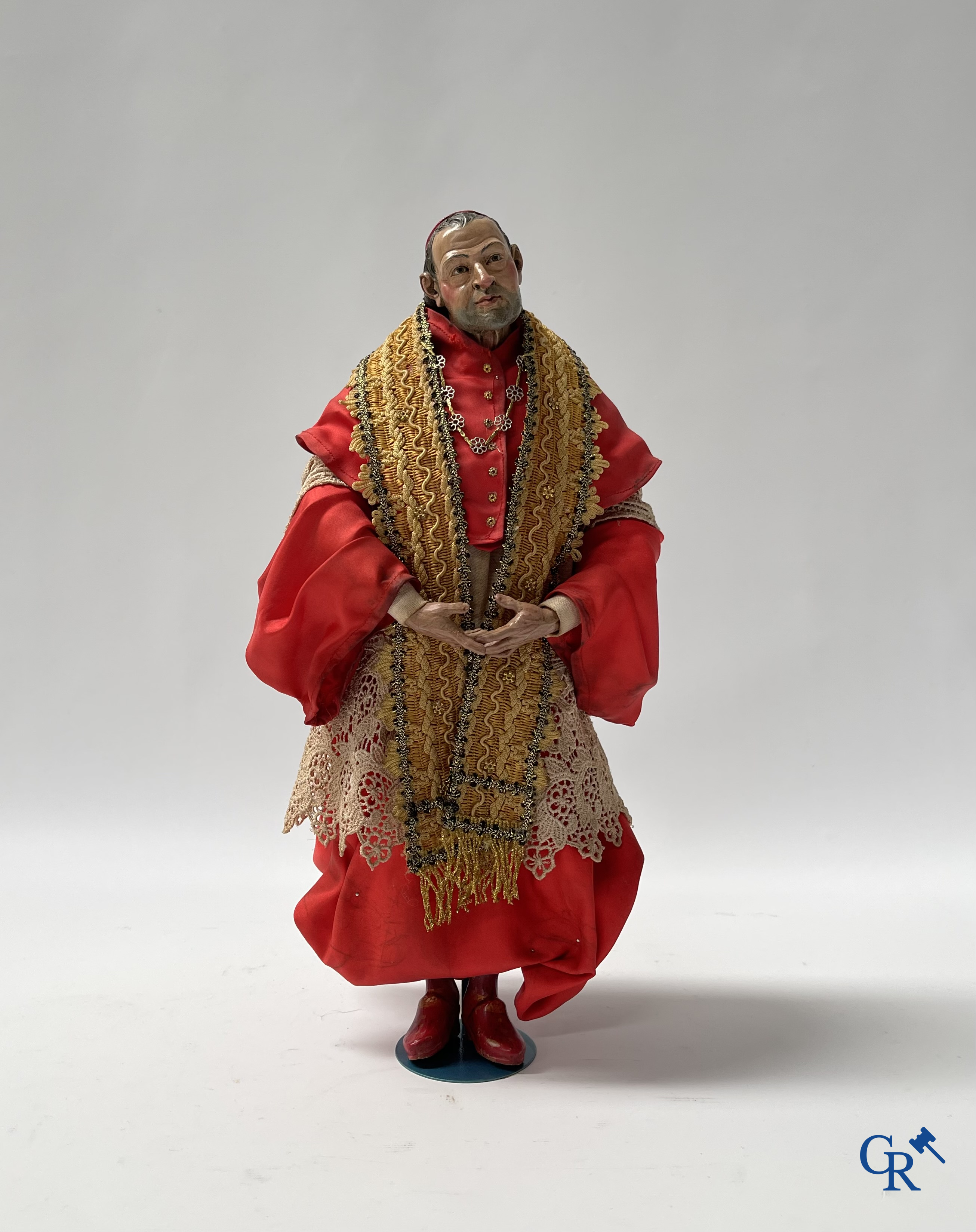 Religious objects, A pair of large Neapolitan santons with glass eyes. 19th century.