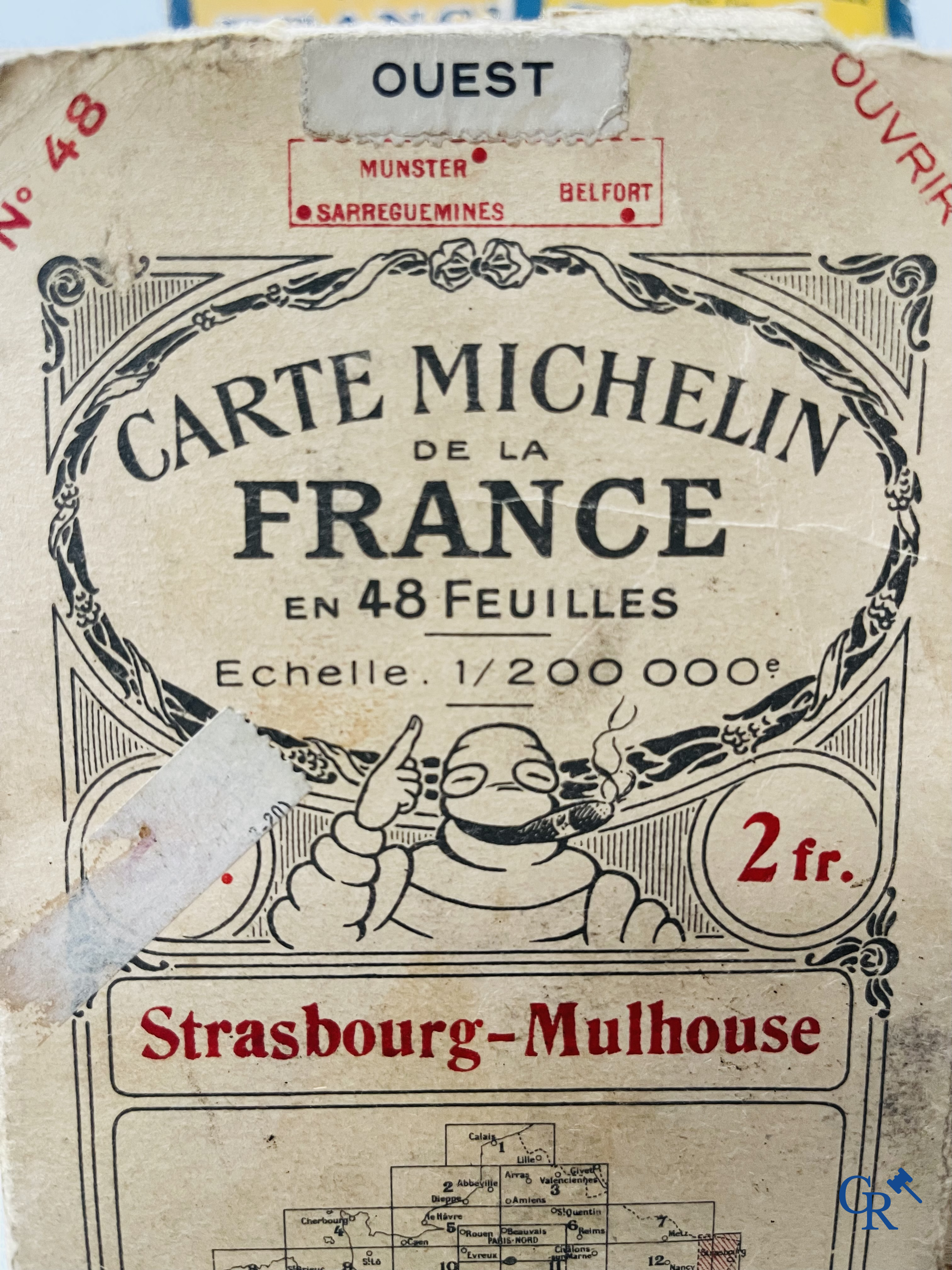 Michelin, an interesting lot with Michelin objects, mainly from the 1920's and 1930's.