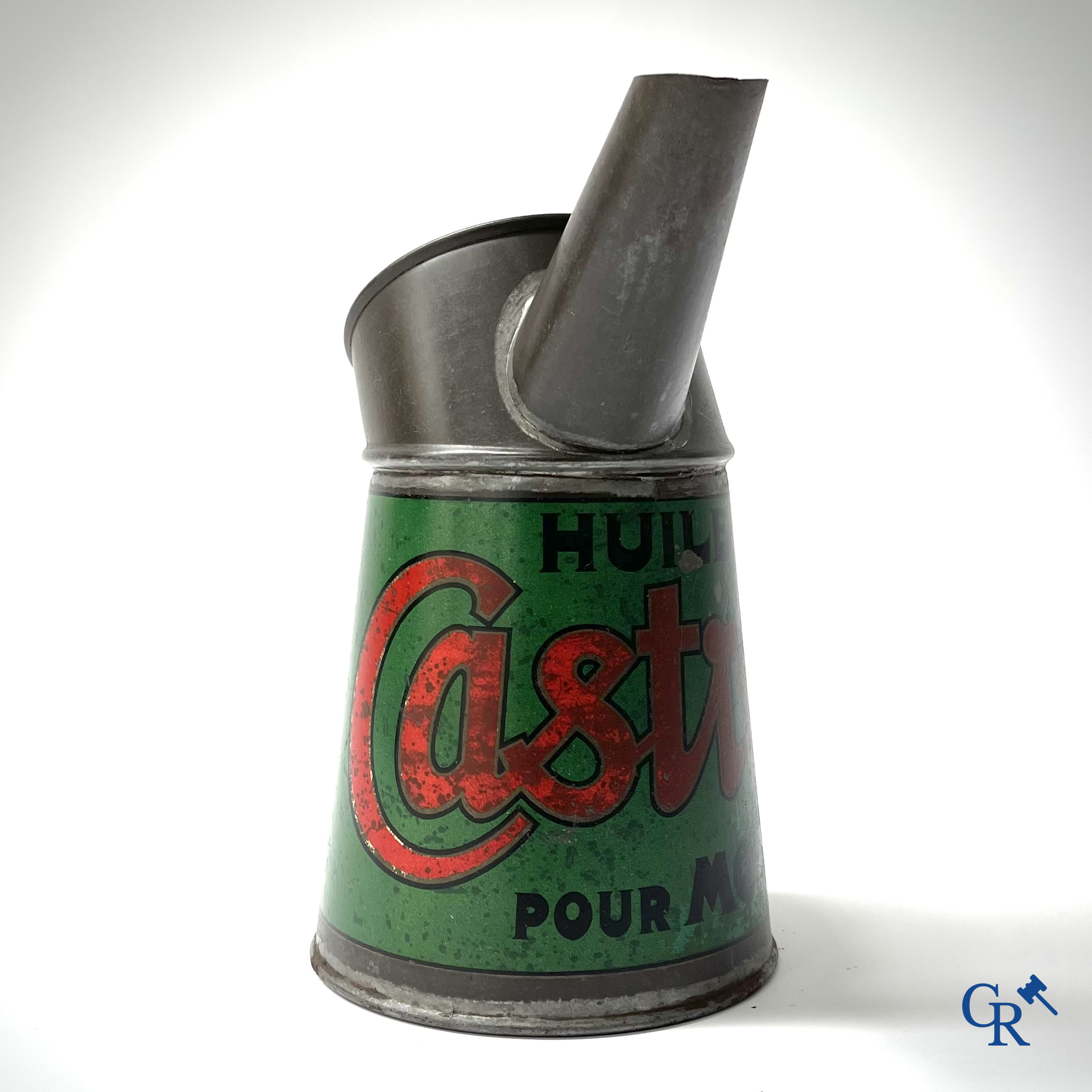 Castrol, Huile pour moteurs, 1920's motor oil spouted jug for the engine oil brand Castrol.