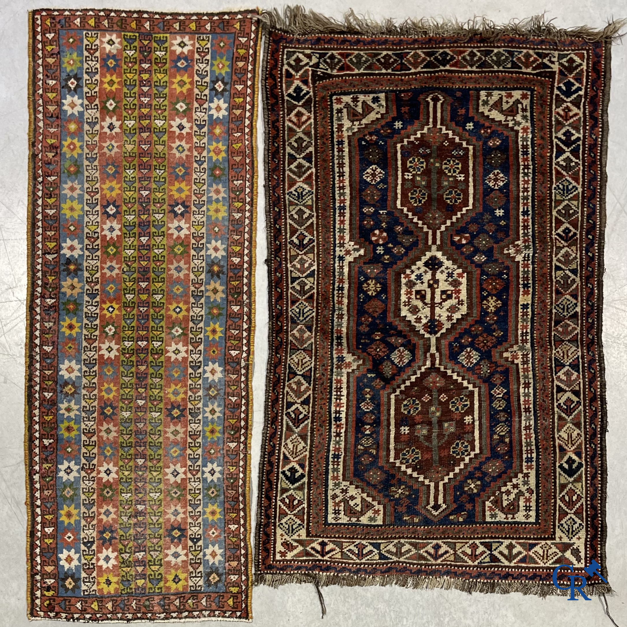 Tapis d'orient. 2 tapis noués à la main.