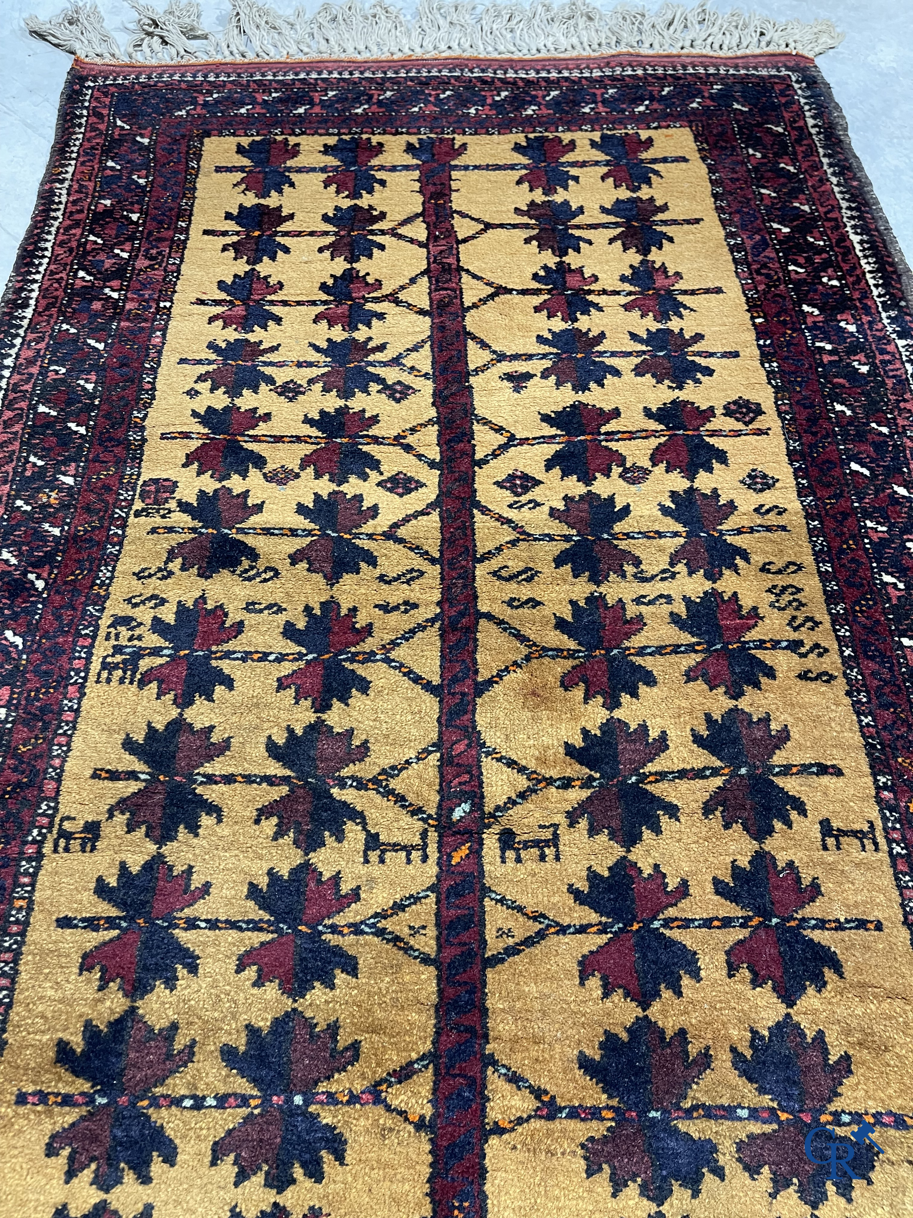 Tapis d'orient. 2 tapis persans noués à la main.