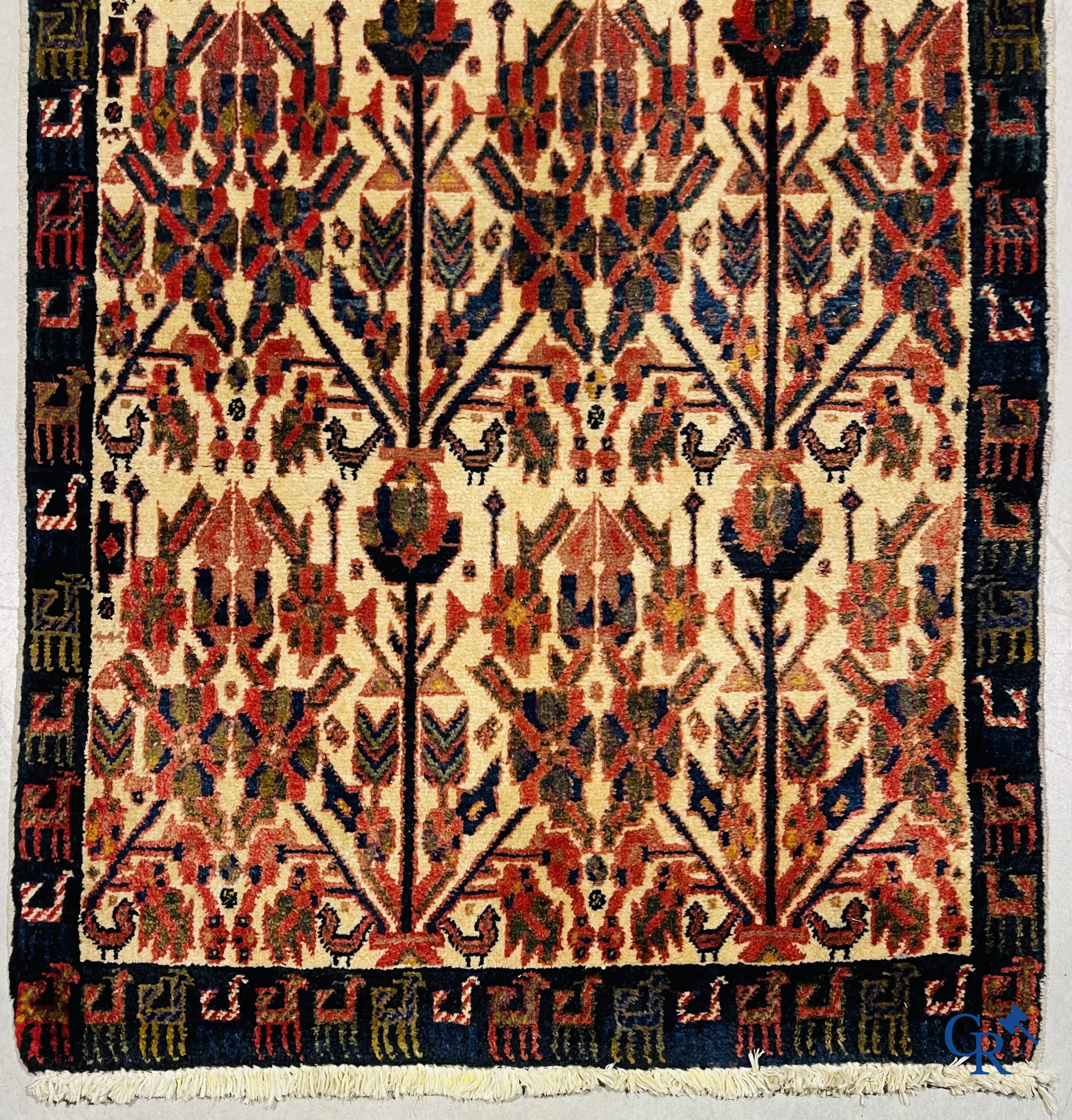 Tapis d'orient. 2 tapis persans noués à la main.