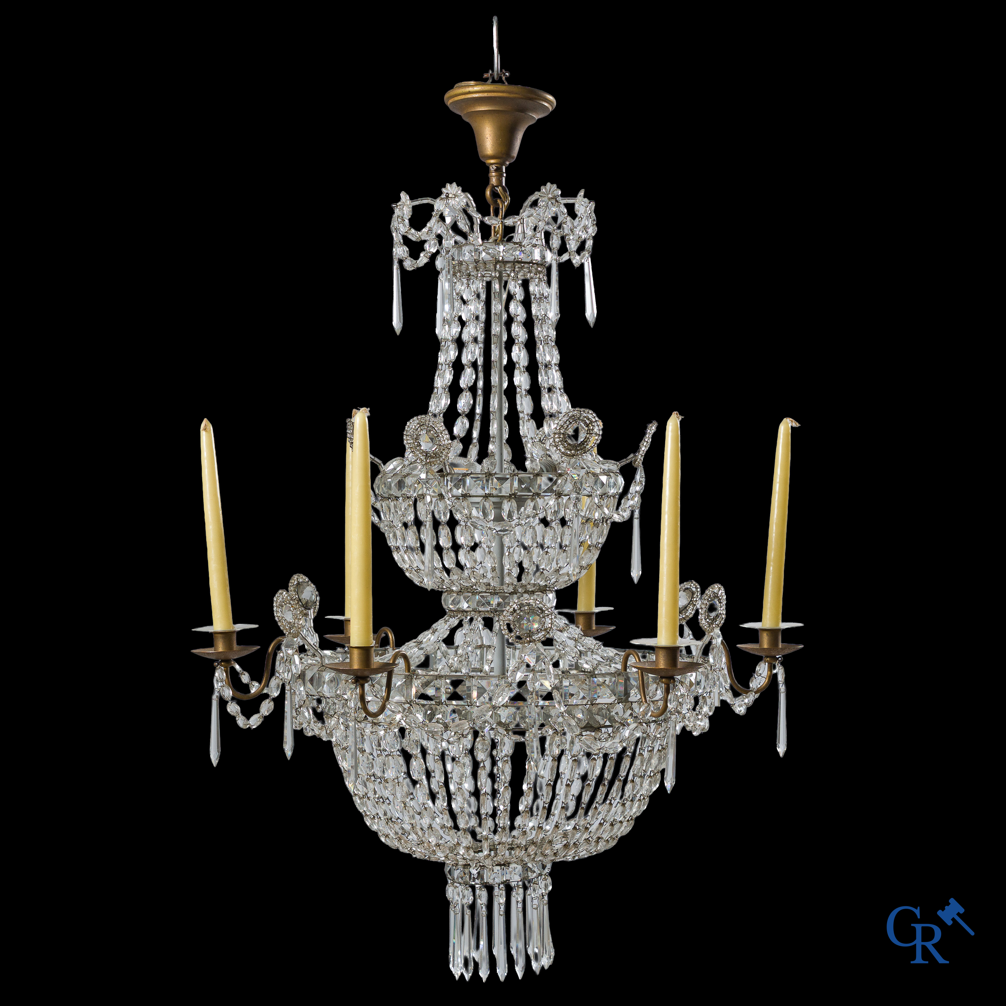 Lustre décoratif "Sac à perles" à 5 branches. Double niveau avec cristal à facettes. Vers 1900.