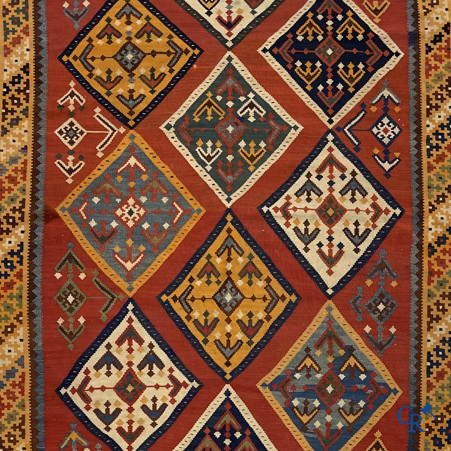 Oosterse tapijten. Handgeknoopt Perzisch tapijt. Kilim.