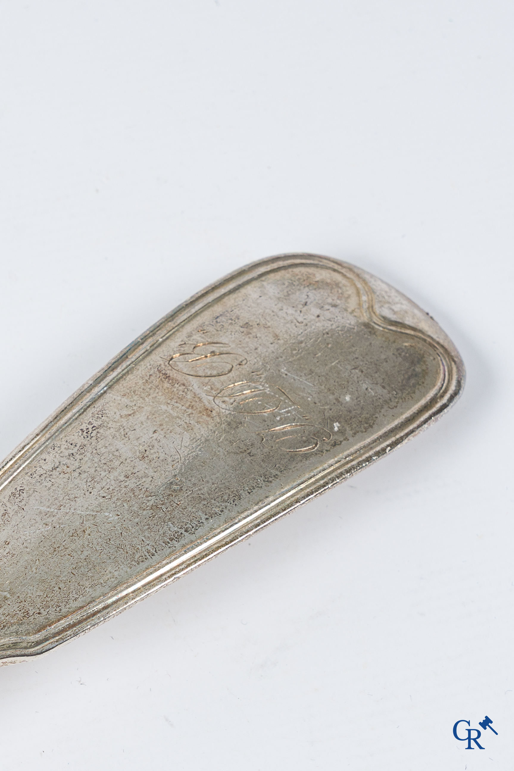 Argent. Lot avec couverts en argent 800°/00.