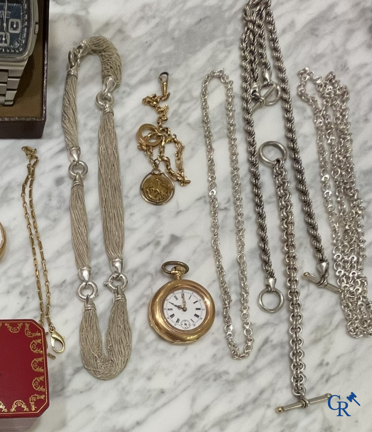 Montres. Ancien montre de poche avec boîtier en or 18 carats 750°/00.