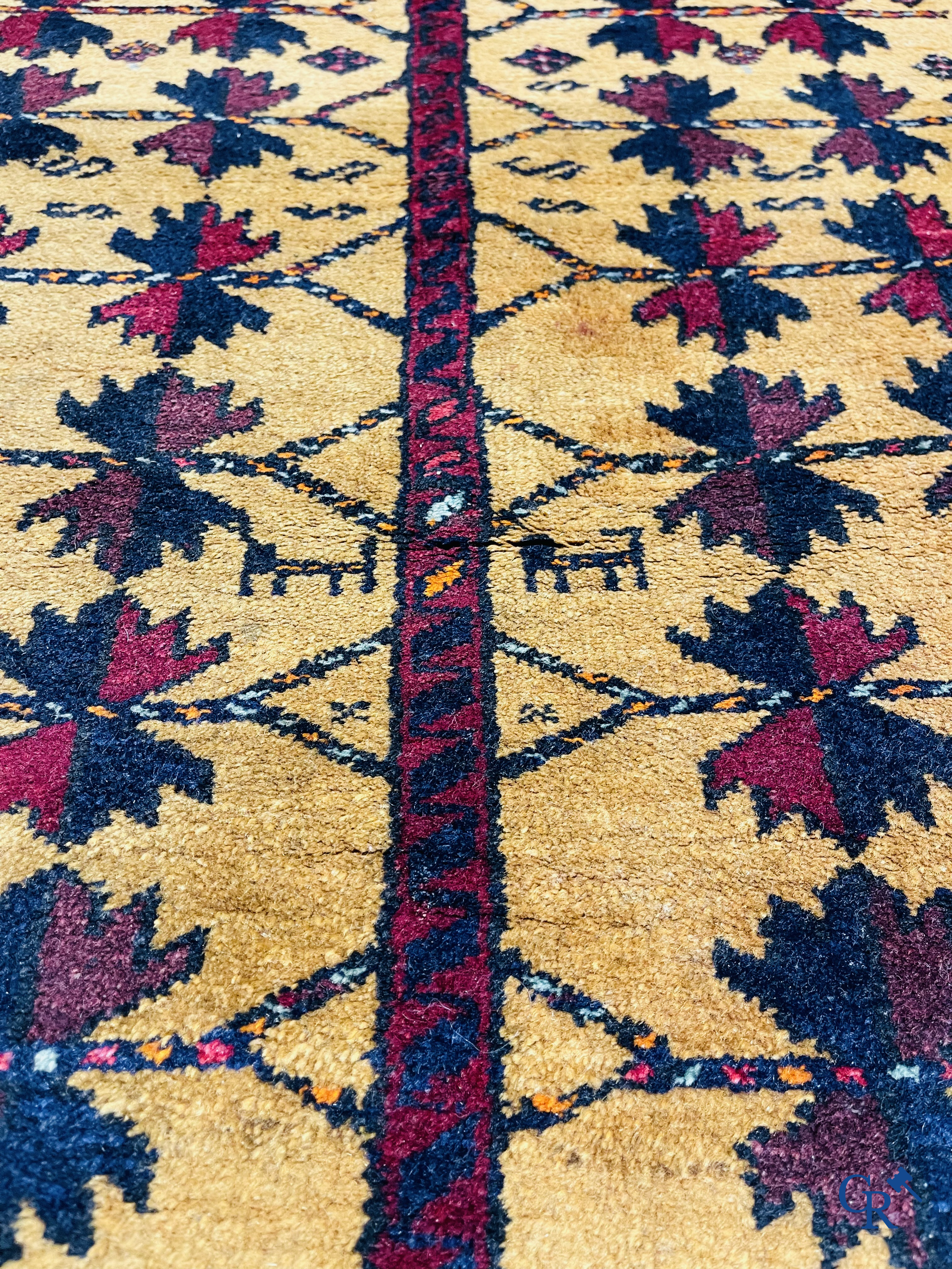 Tapis d'orient. 2 tapis persans noués à la main.