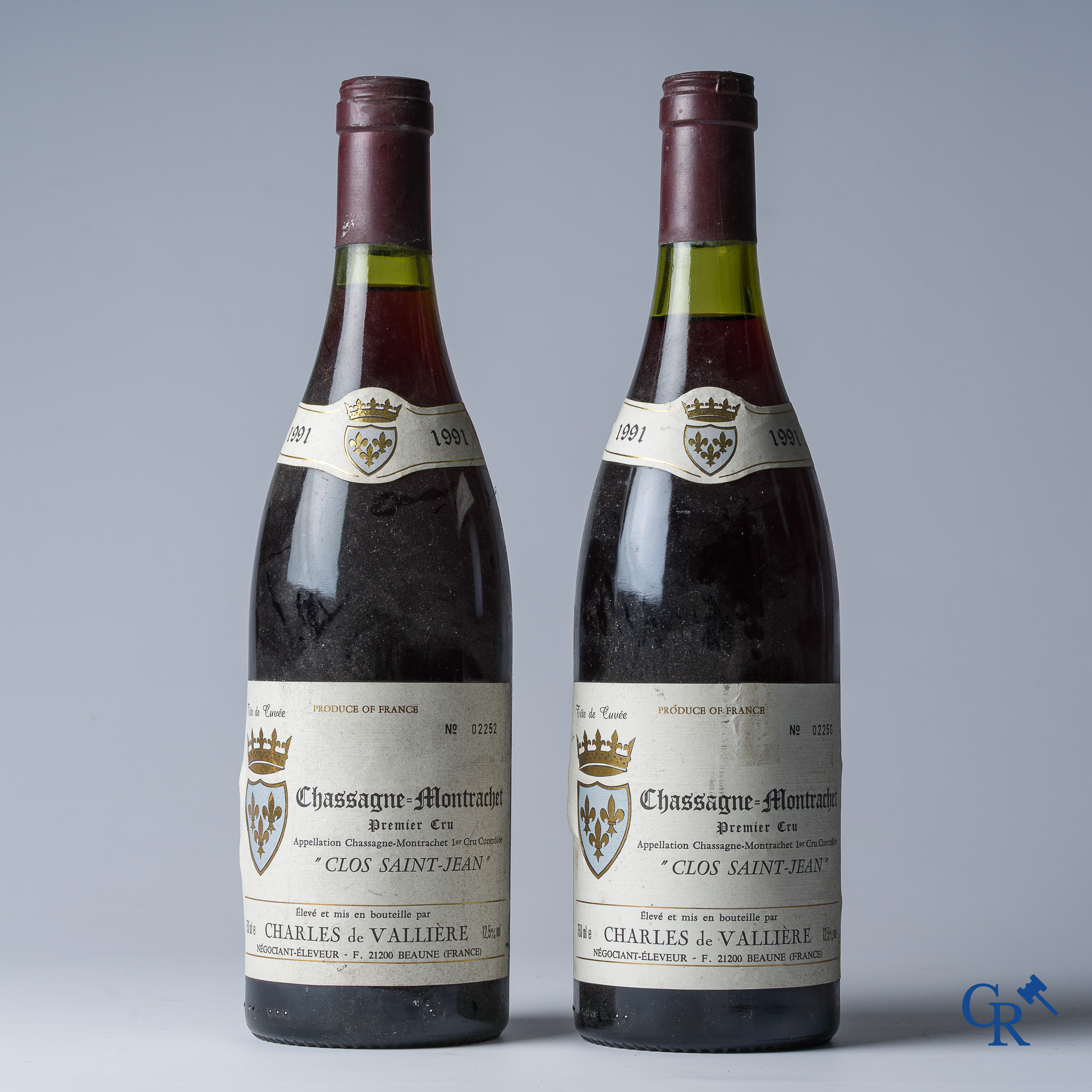 Vins. Chassagne-Montrachet Premier Cru, 1991. Clos Saint-Jean. Bourgogne.