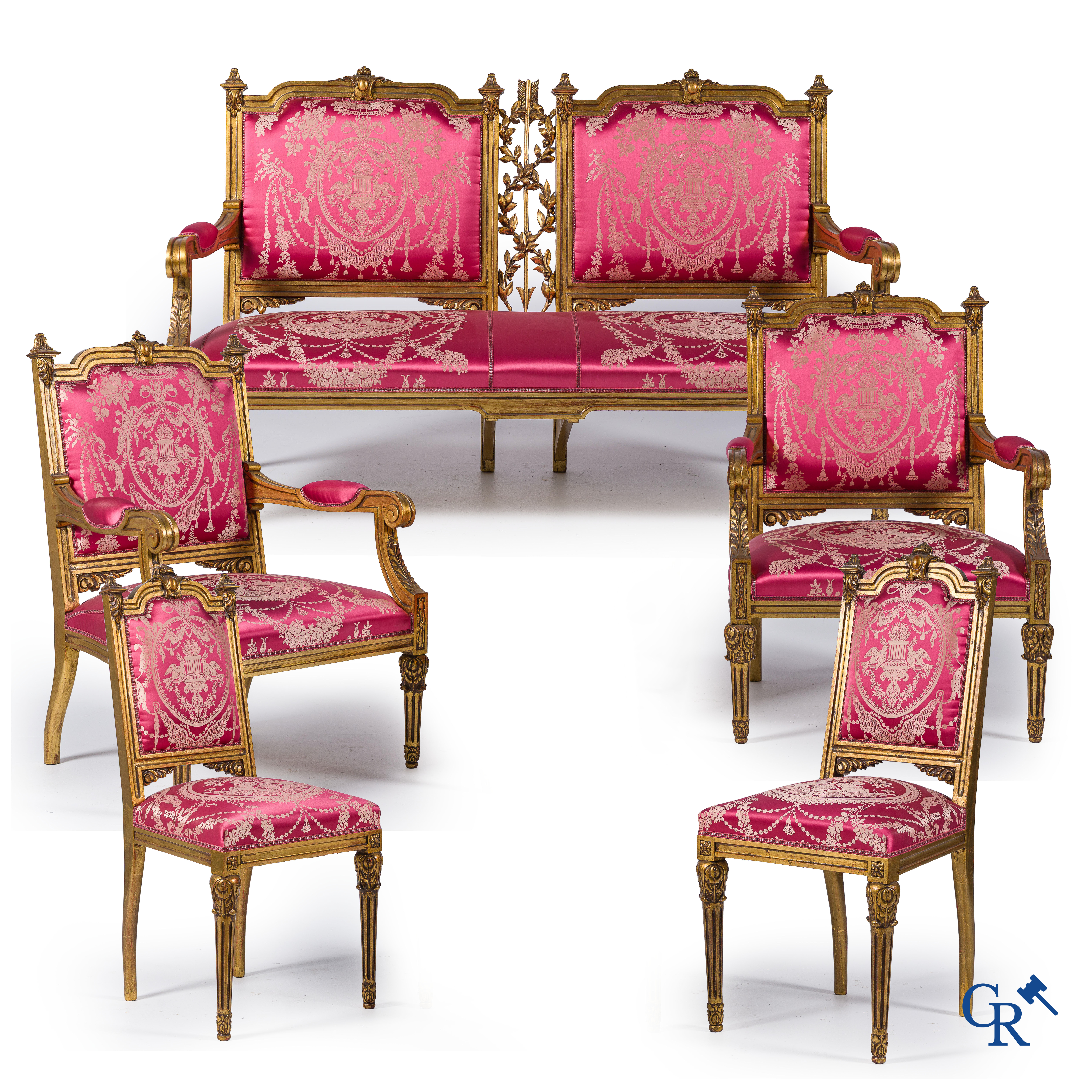 Mobilier. Salon de 6 pièces en bois sculpté et doré. Style LXVI. vers 1900.