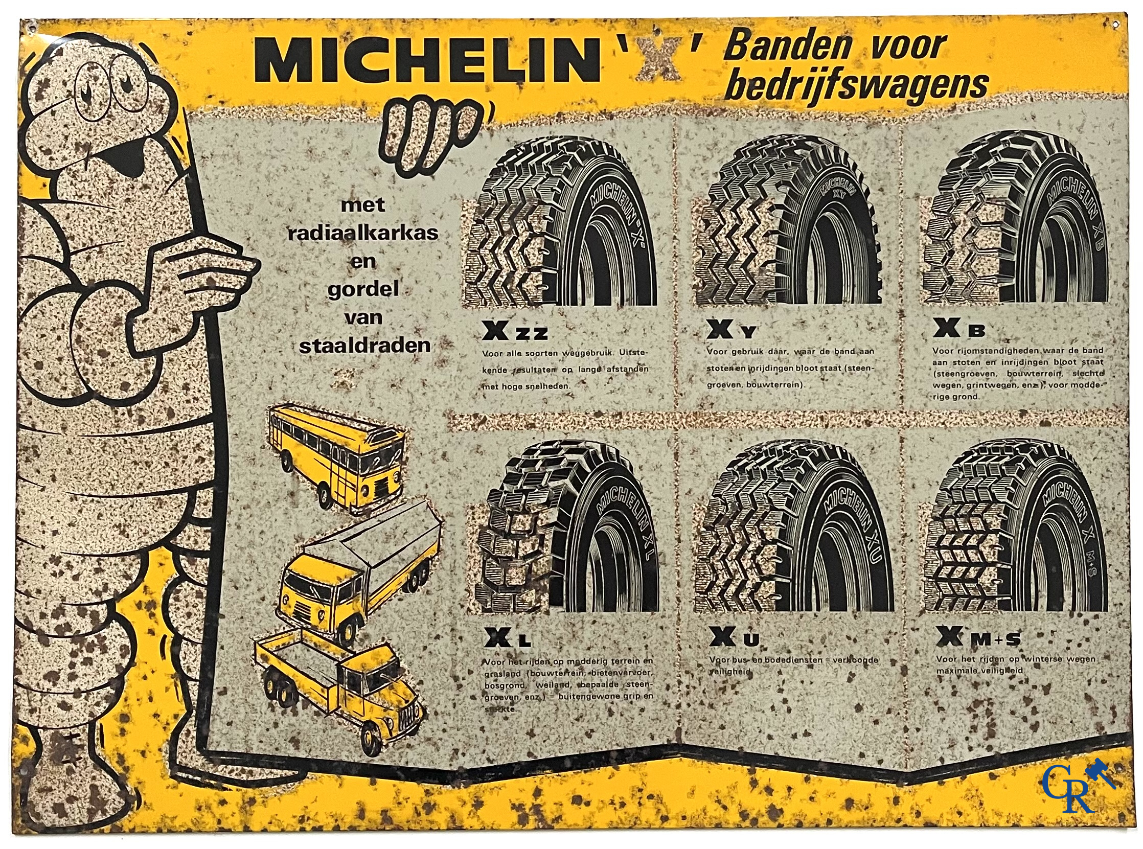 Michelin, Publicité en tôle lithographiée pour pneus de voiture de société Michelin. Etipan Bruxelles 1965.