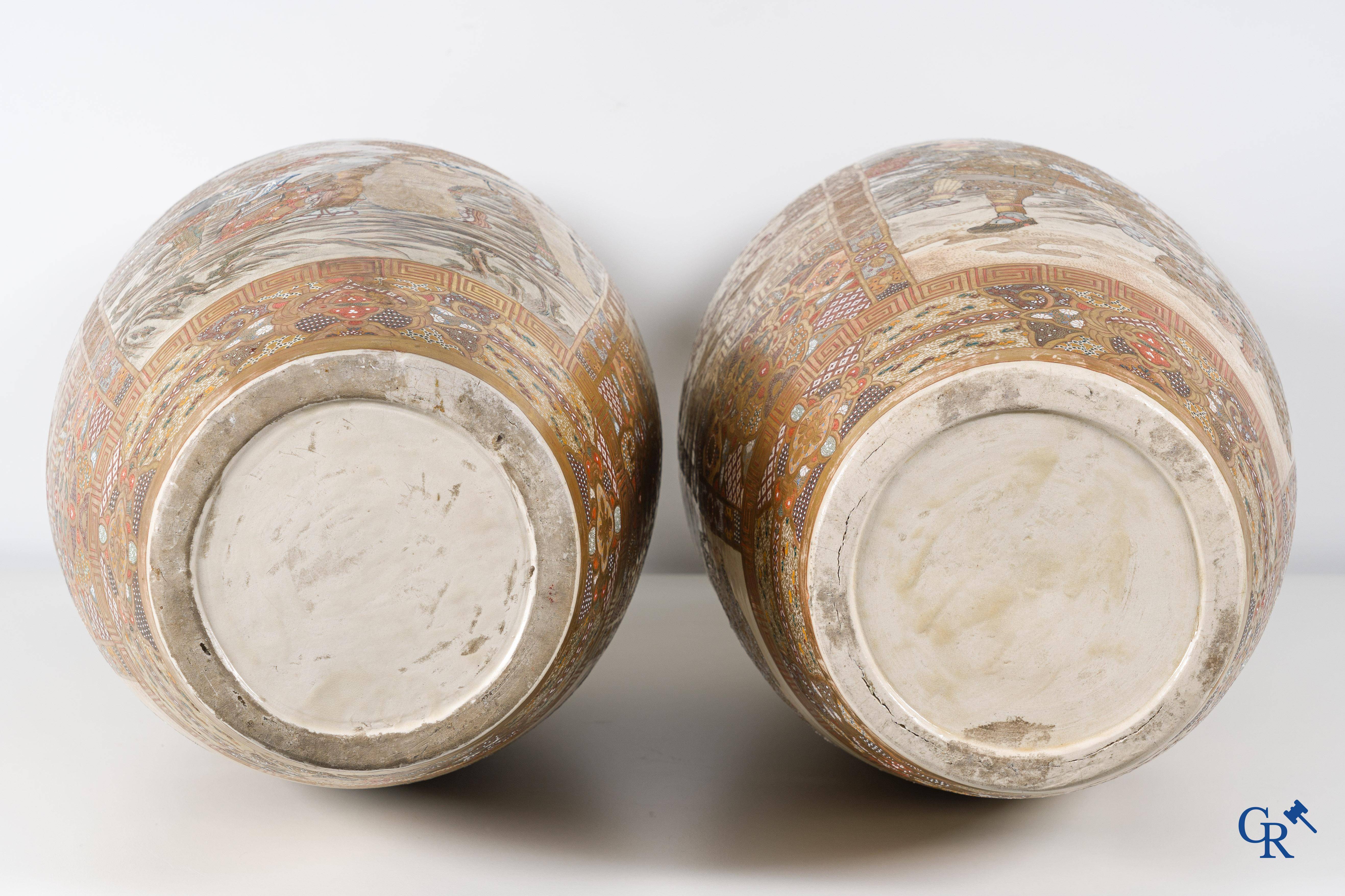 Asian Art, Japanese porcelain, an exceptional pair of large and finely decorated Satsuma vases. Meiji period.