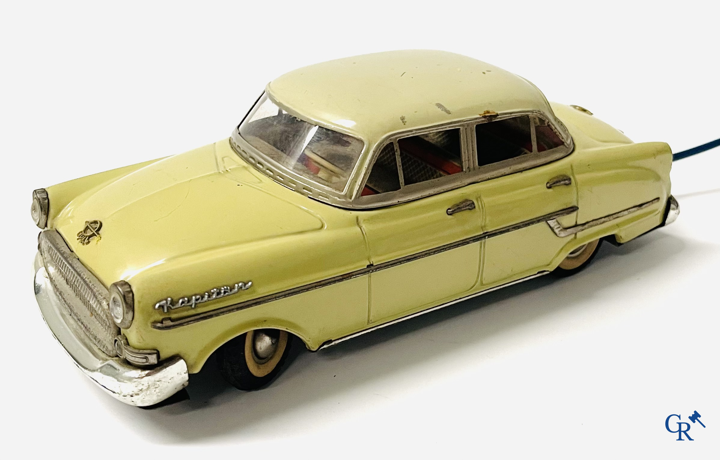 Old toys. Gama 400, Opel Kapitän in painted tin. Battery operated. 1950's.