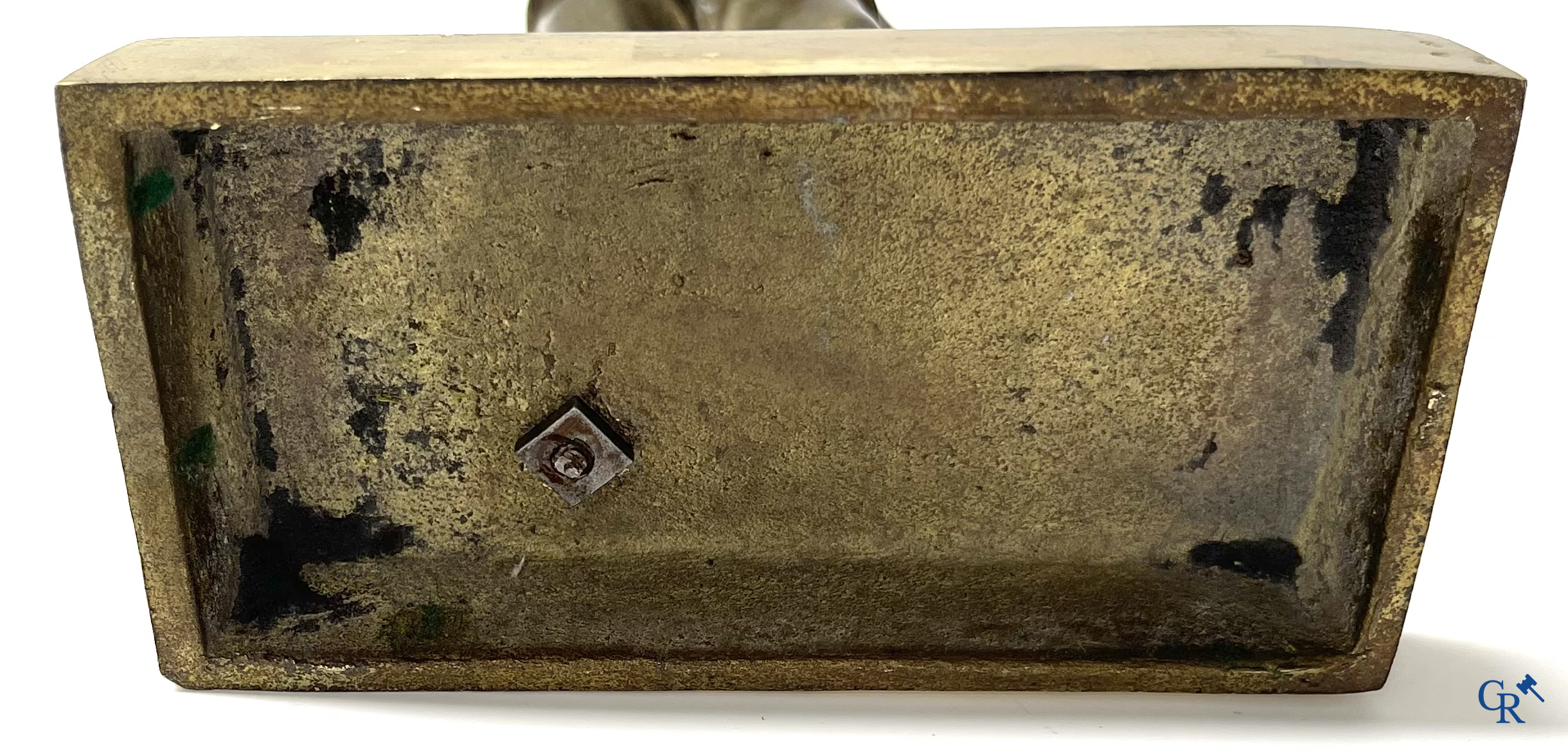 Aeronautics, a bronze representation of an aircraft pilot with propeller. Around 1930.