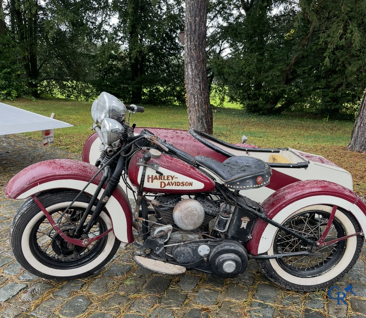 Harley Davidson, type WLA 750cc, circa 1940. With sidecar from a later period. (barn find)