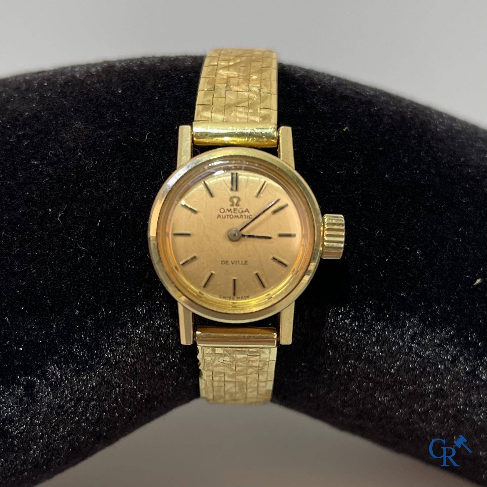 Montres, montre-bracelet pour femme Omega Automatic De Ville en or 750°/00.