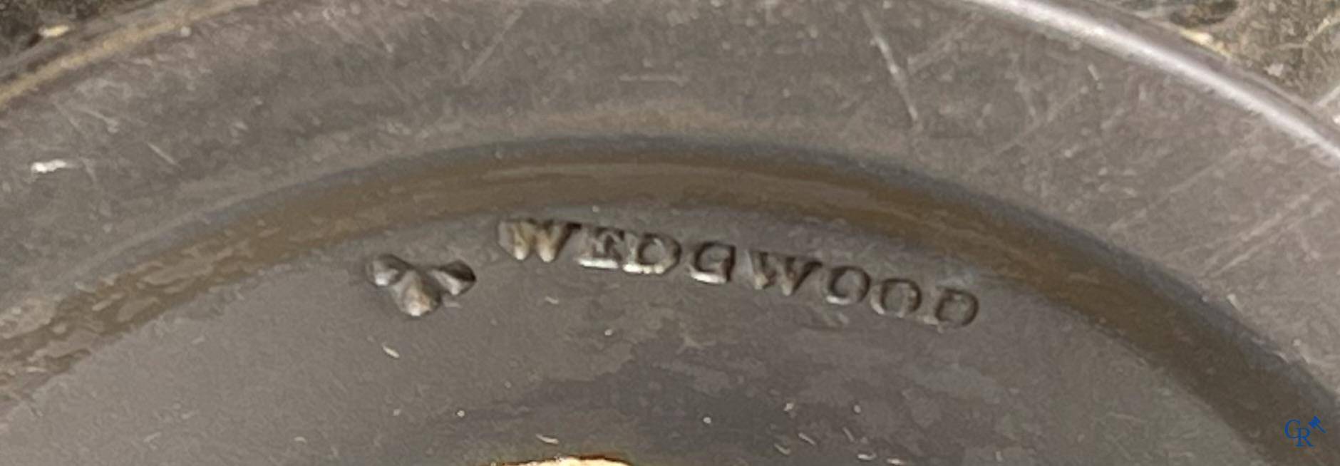 Wedgwood, a late 18th century Medici vase in black basalt.