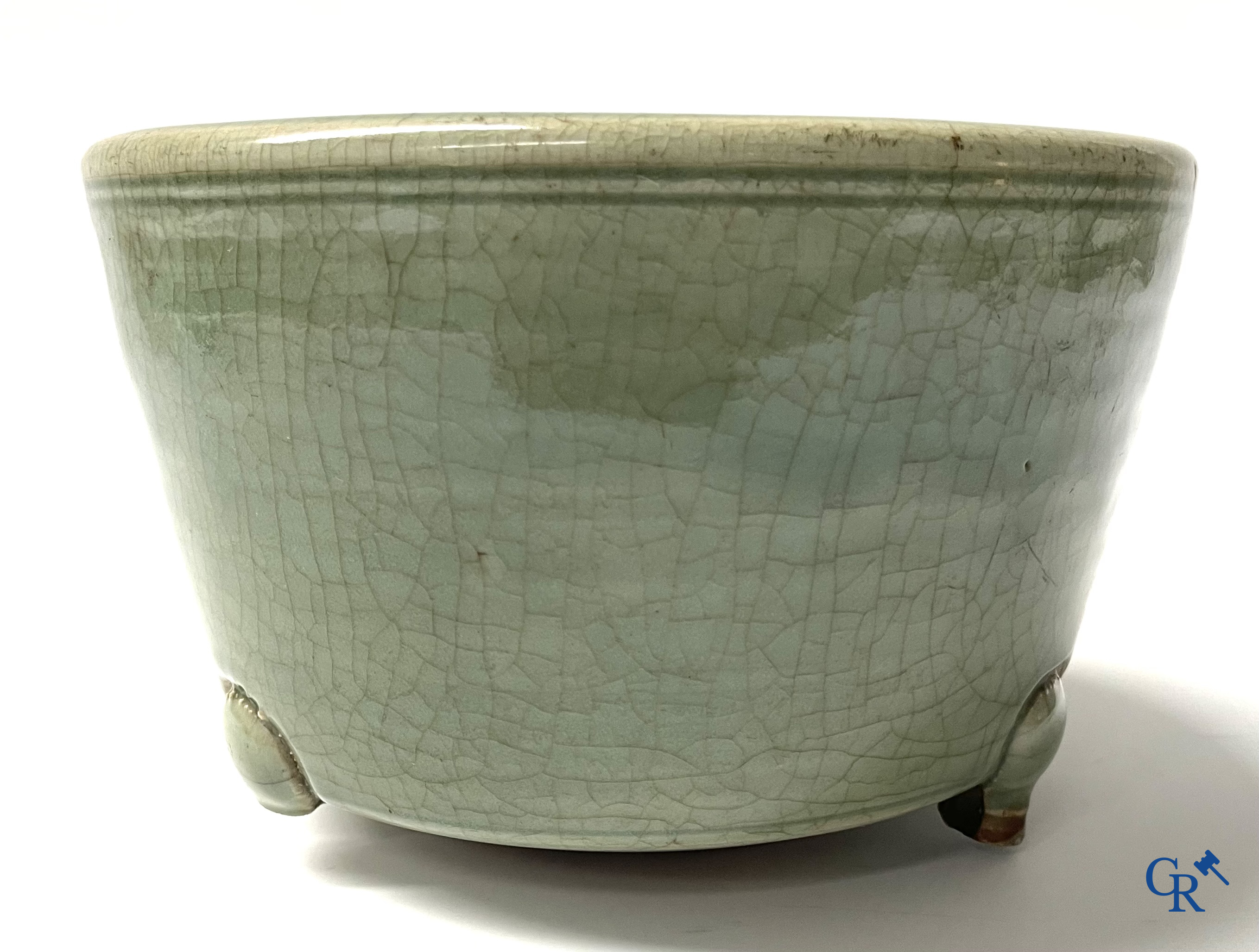 Asian Art, Lot with Chinese porcelain and pottery. 18th-19th century.