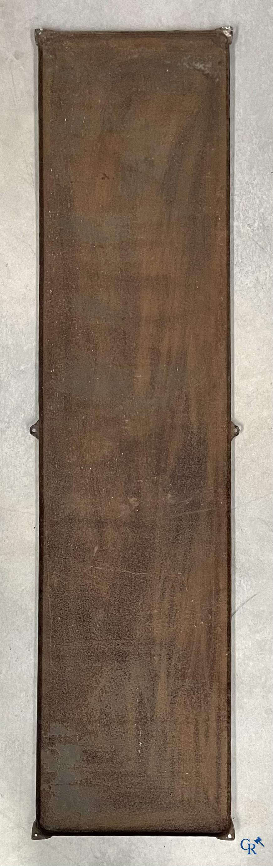 Solo, rend tout plus savoureux. Nice enamel advertising sign for Solo Margarine. Emaillerie Belge 1952.