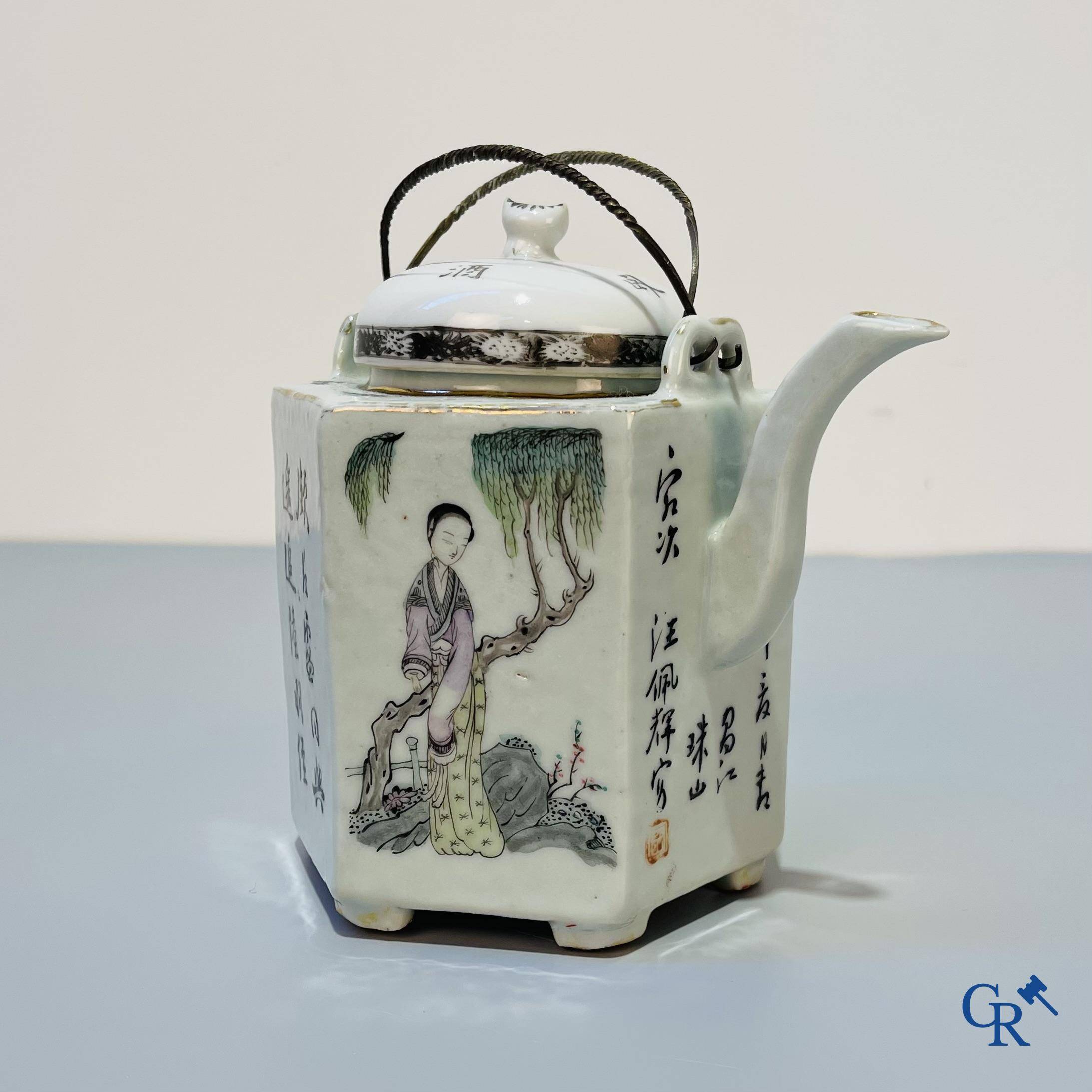 Asian Art, Chinese porcelain, a hexagonal Chinese teapot. Marked.