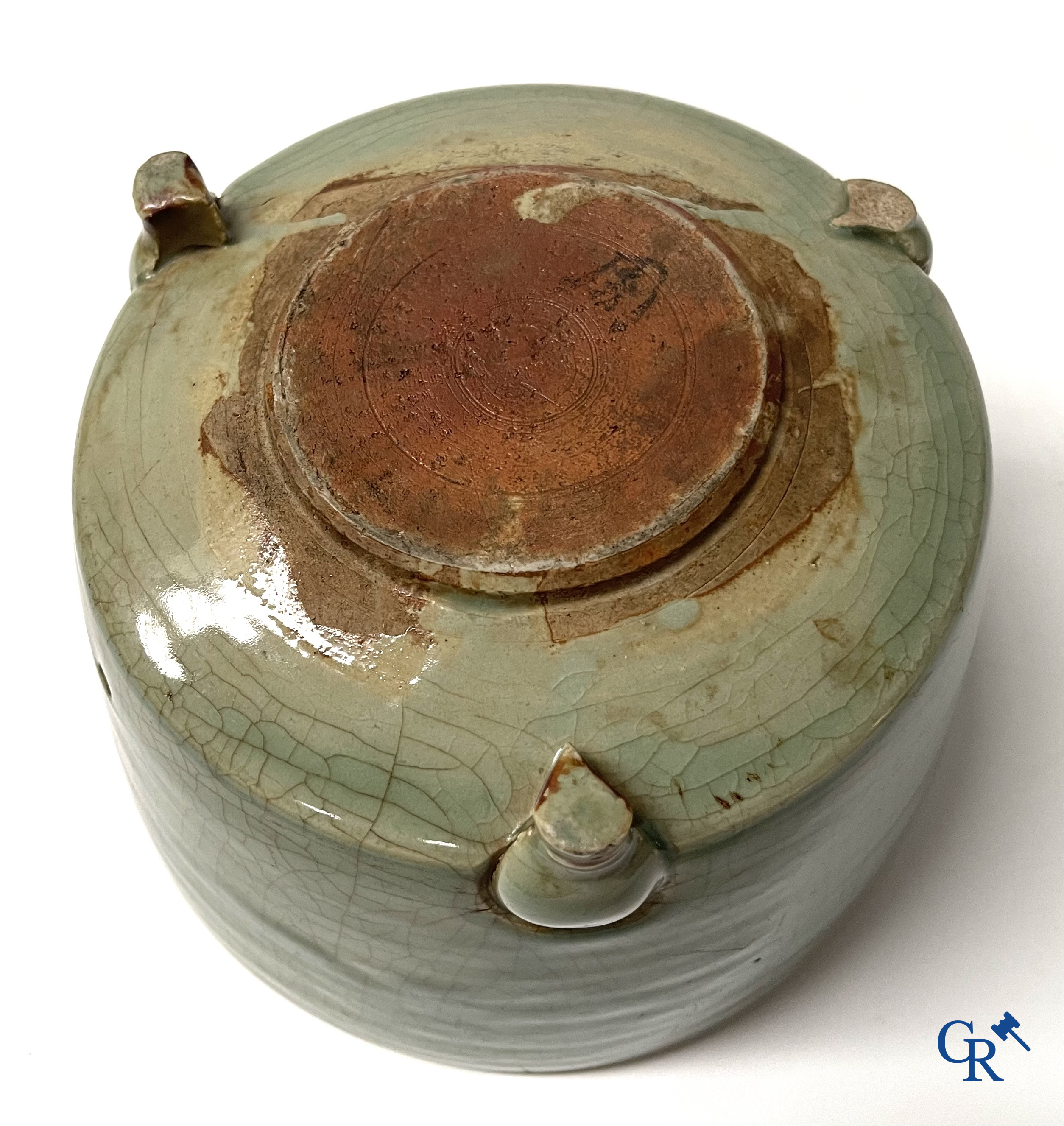 Asian Art, Lot with Chinese porcelain and pottery. 18th-19th century.