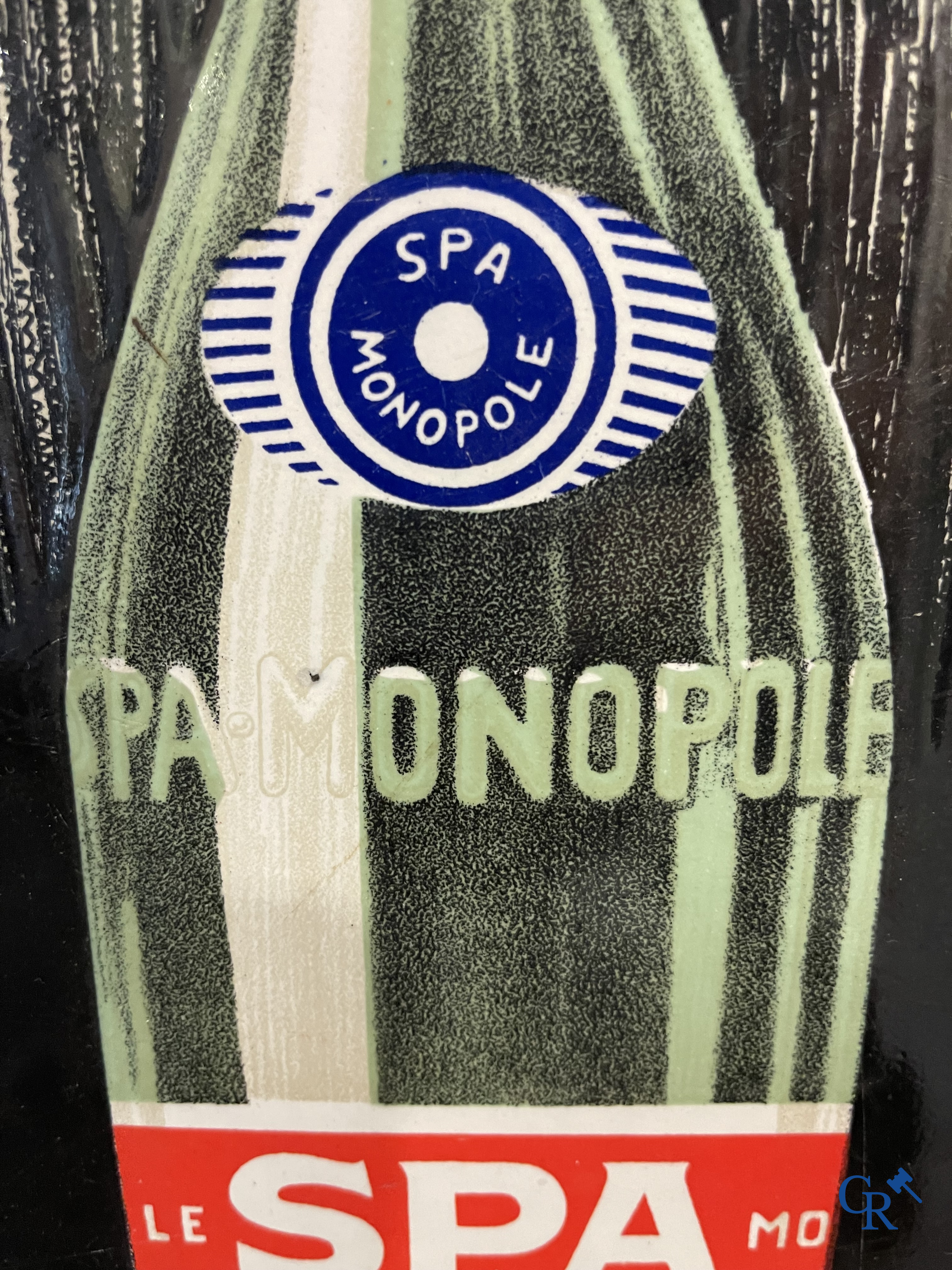 Spa Monopole "l'eau qui pétille" Plaque émaillée publicitaire représentant "Pierrot" d'après un dessin de Jean d'Ylen.