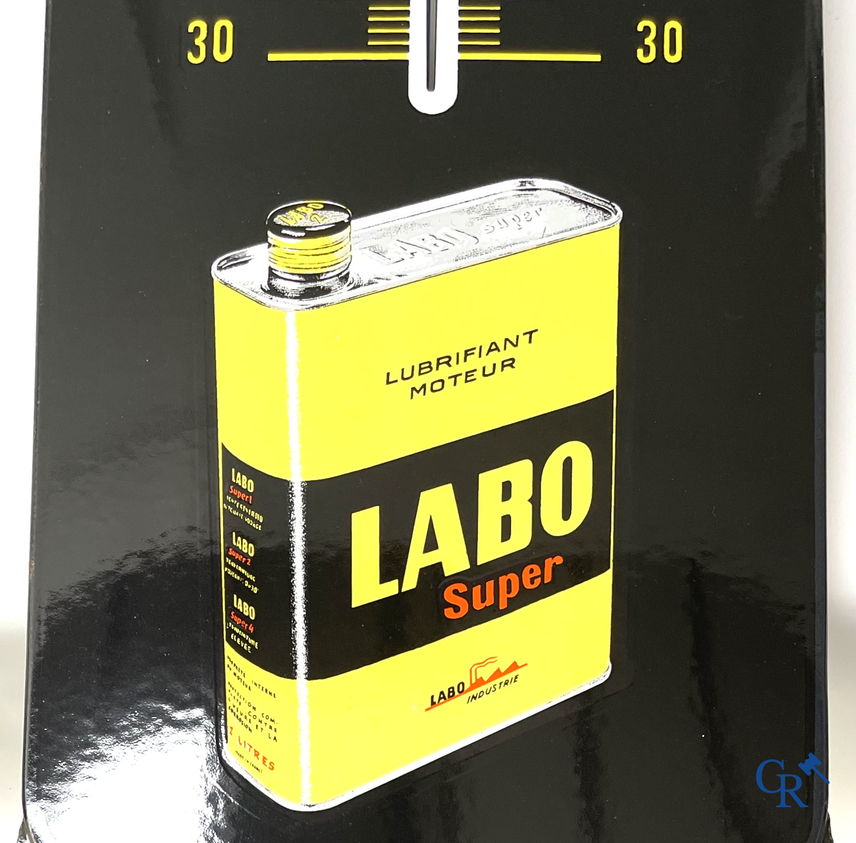 Huiles Labo, emaille reclamebord met ingewerkte thermometer voor motor olie. 60'er jaren.