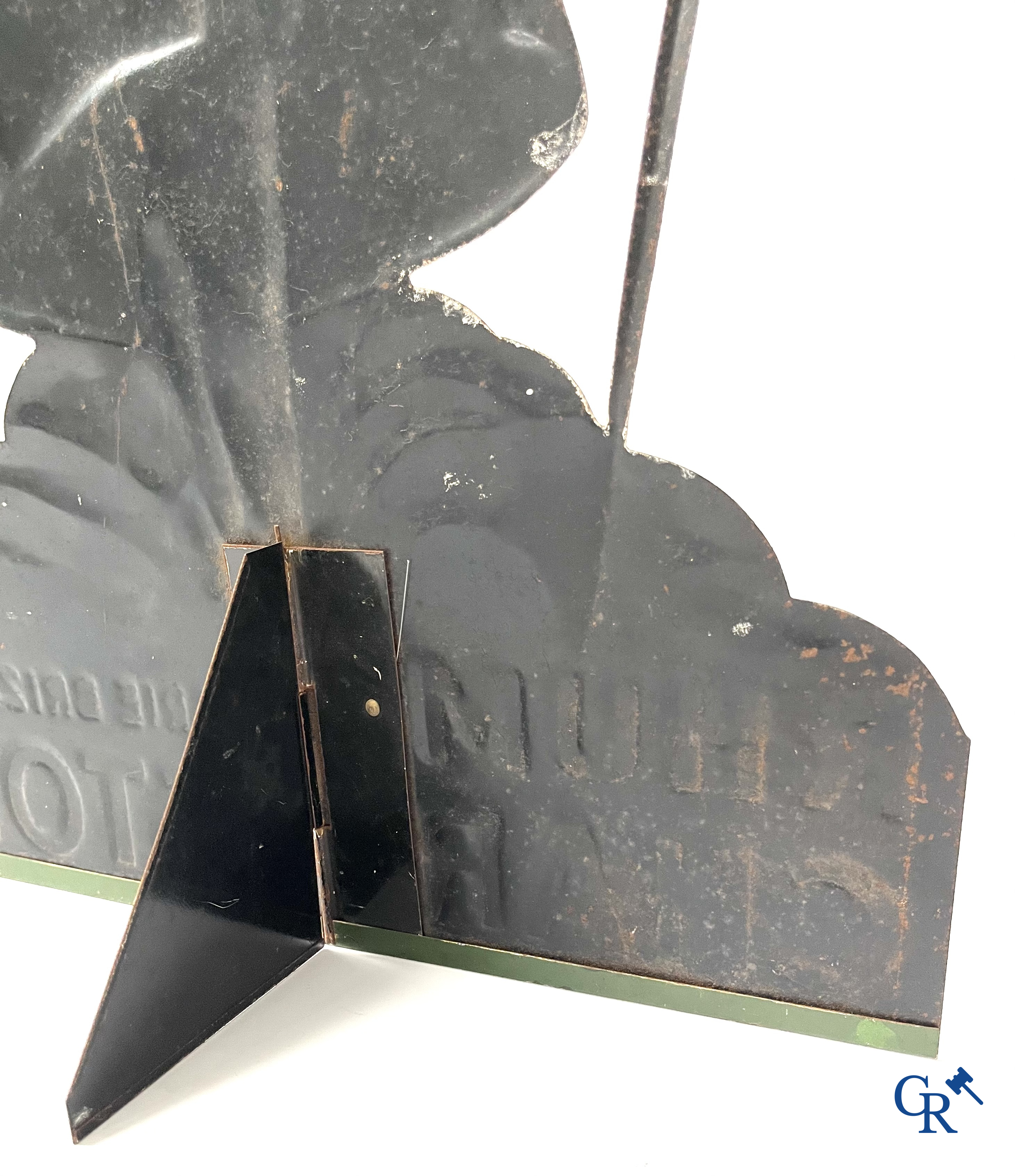 Jean D'Ylen, Publiciteit in bedrukt blik voor Rhum Charleston van Marie Brizard.