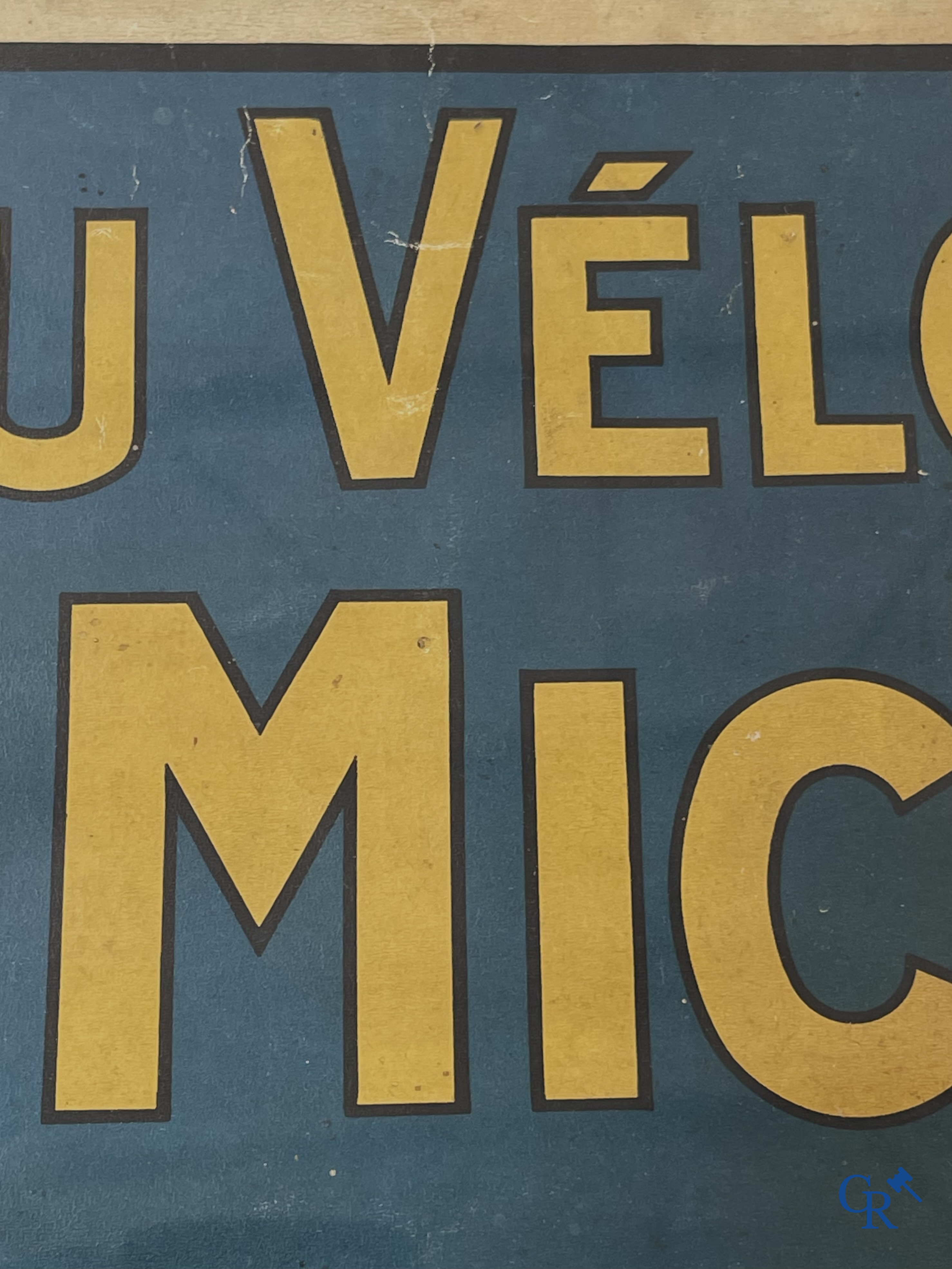 Léon Hingre (1860-1926) Pneu Vélo Michelin. Beautiful poster for Michelin bicycle tires. Around 1910.