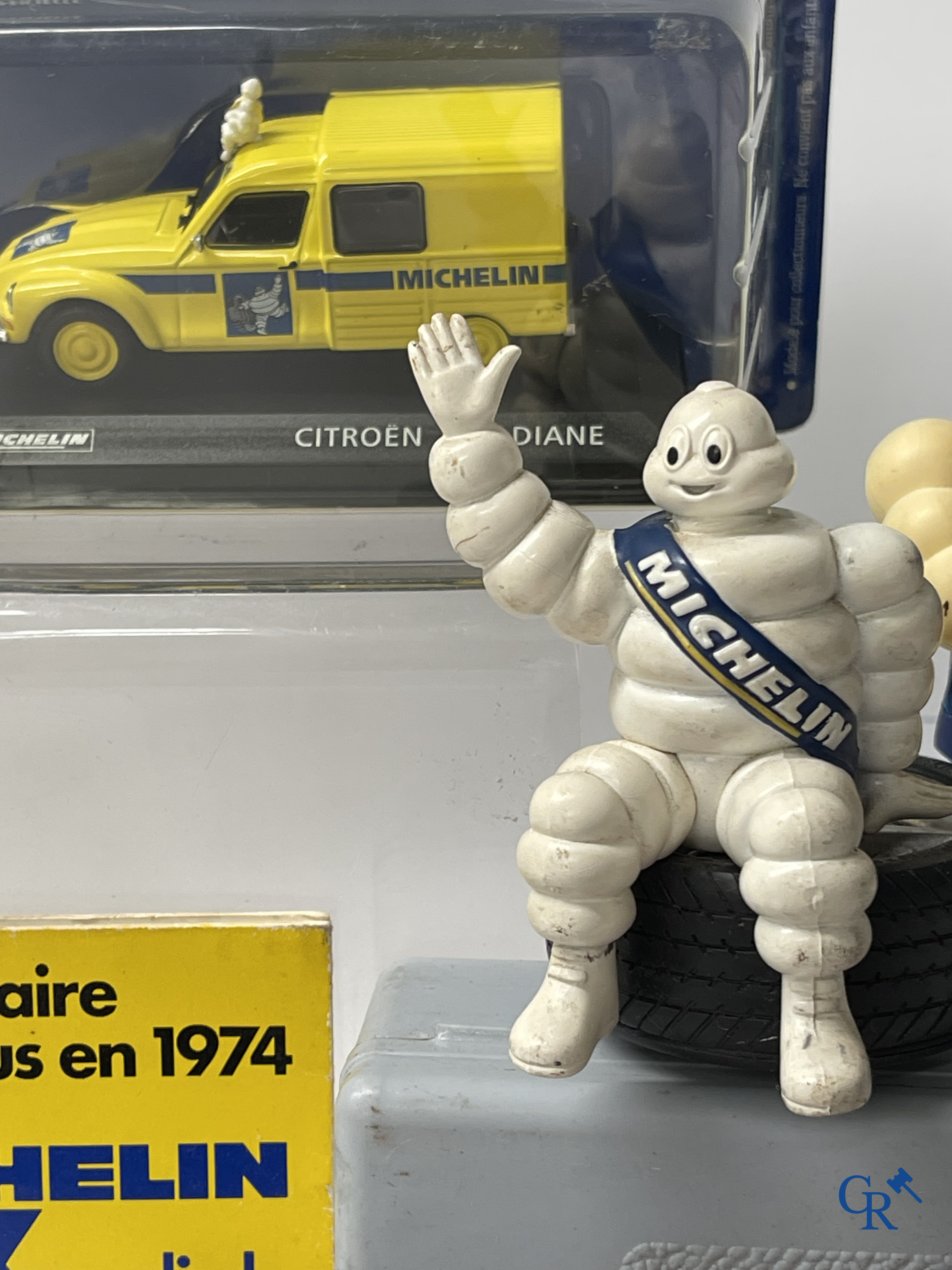Michelin, een lot verzamelobjecten rond het Michelin banden merk. Jaren '60-'70 en later.