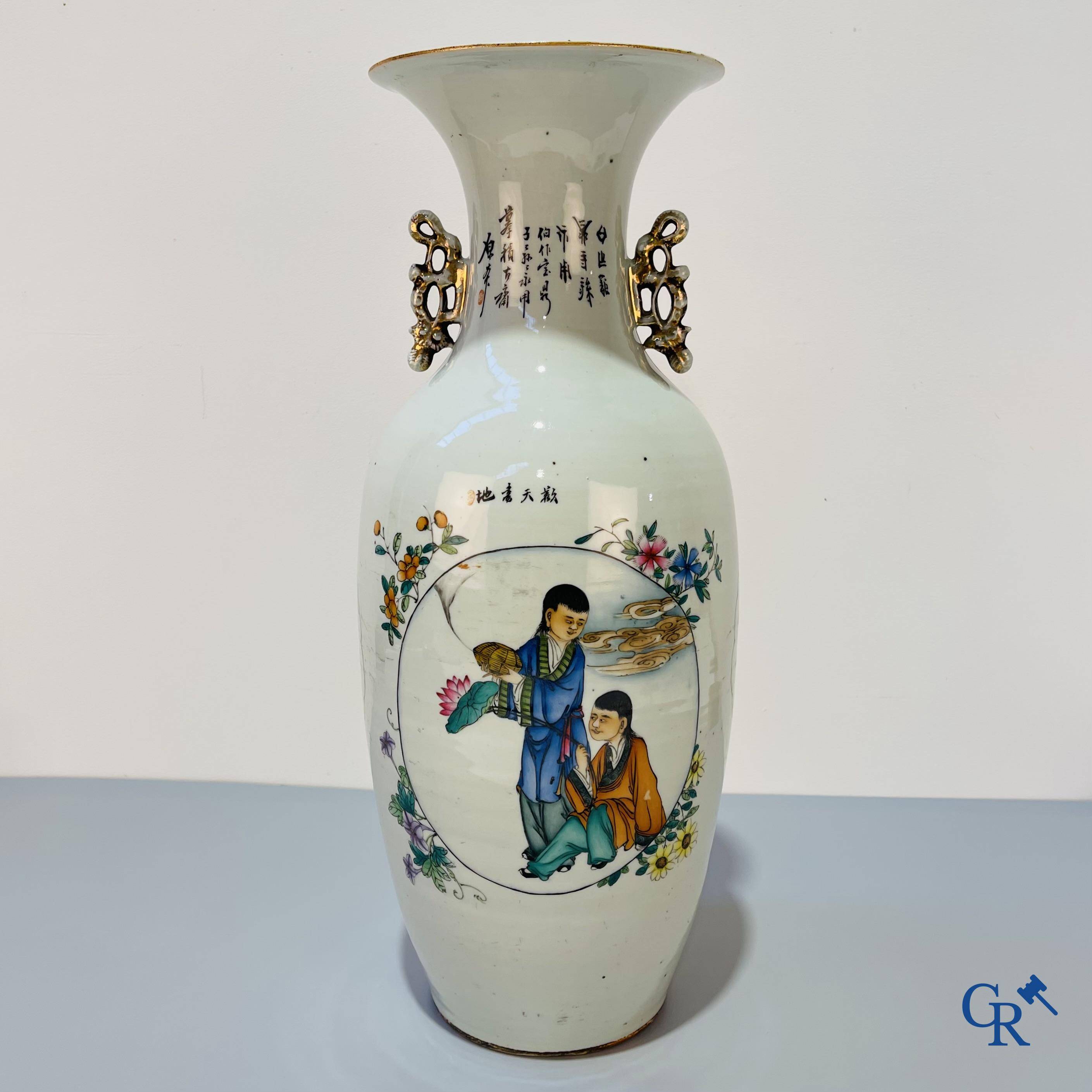 Asian Art, Chinese porcelain, a Chinese double decor vase with court scenes and calligraphy. Republic period.