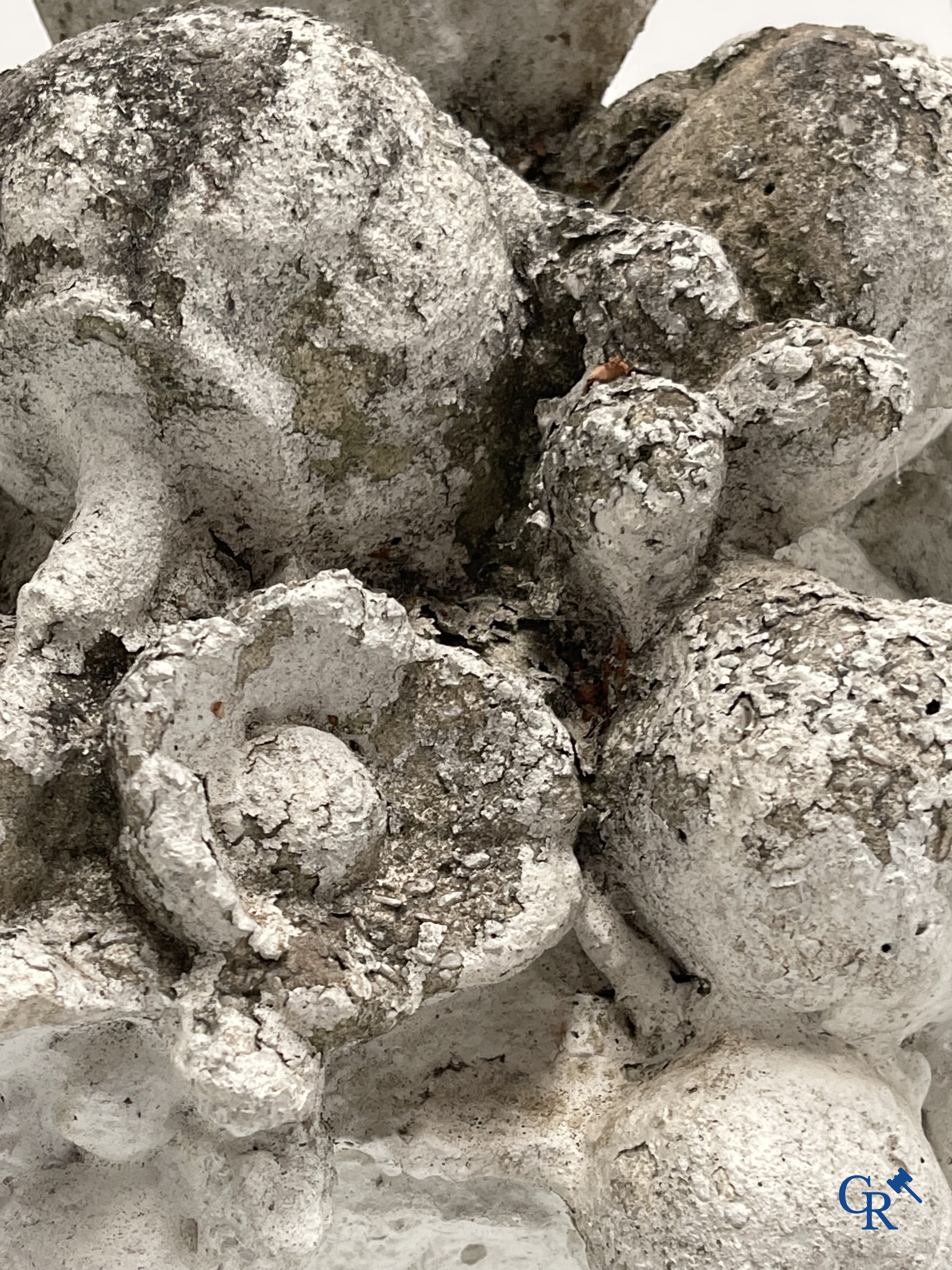 Garden decoration, a pair of stone garden ornaments.