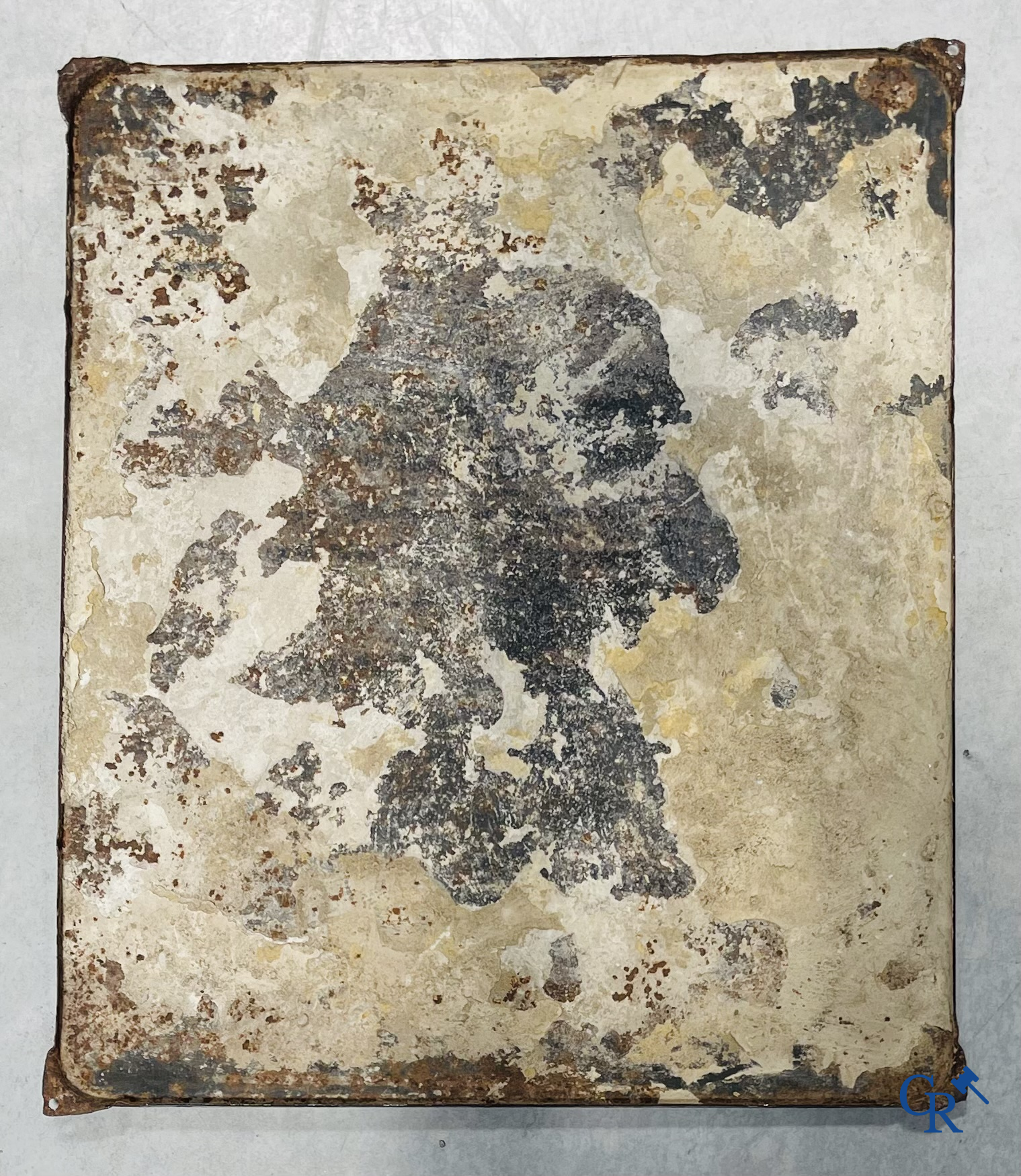 AJJA, Emaille reclamebord voor de tabakswaren van AJJA. Emaillerie Odon Warland. T.P. Bruxelles 1951.