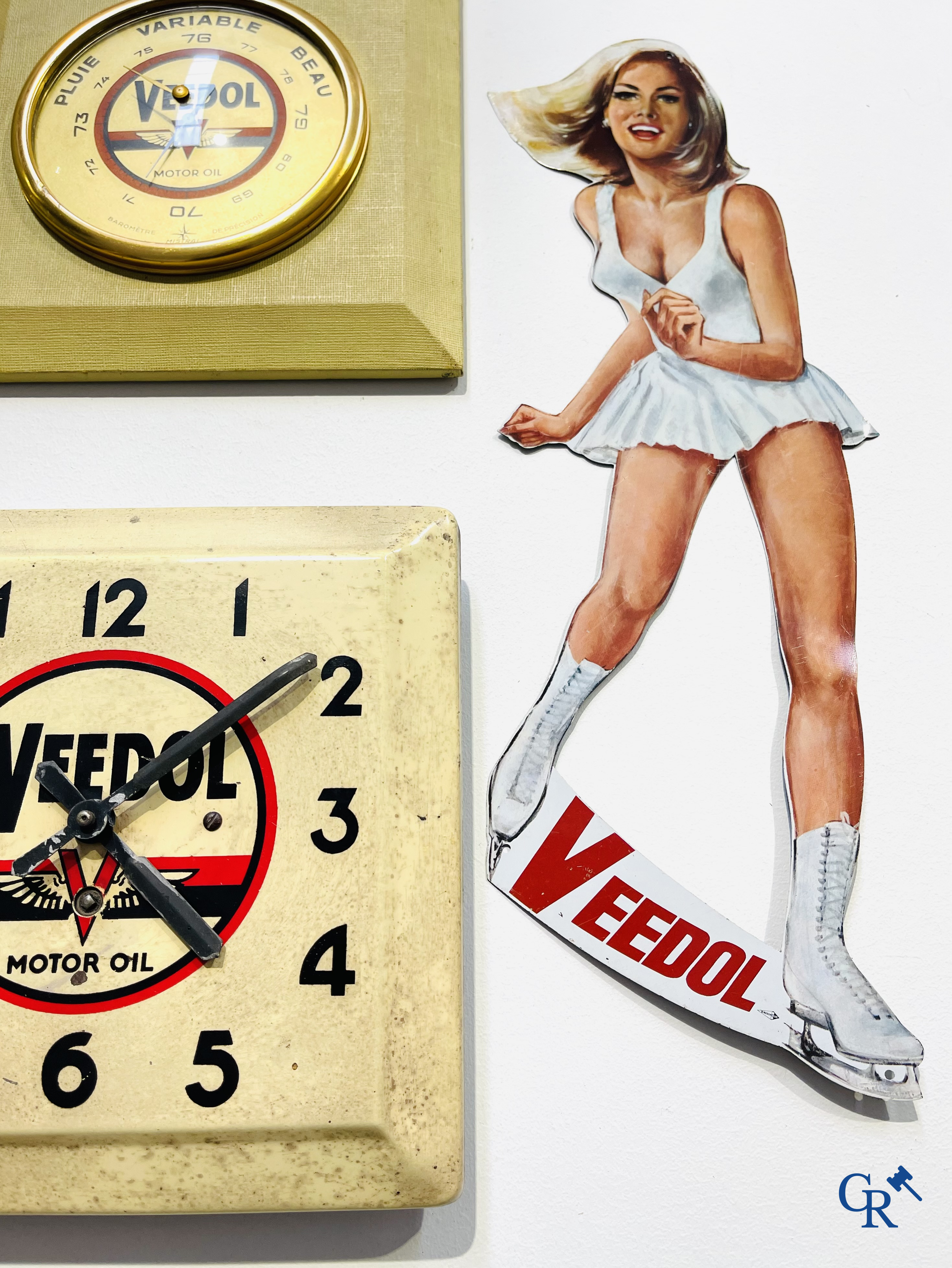 Veedol, een kavel met verschillende reclame objecten voor Veedol motor olie. 50'er-60'er jaren.