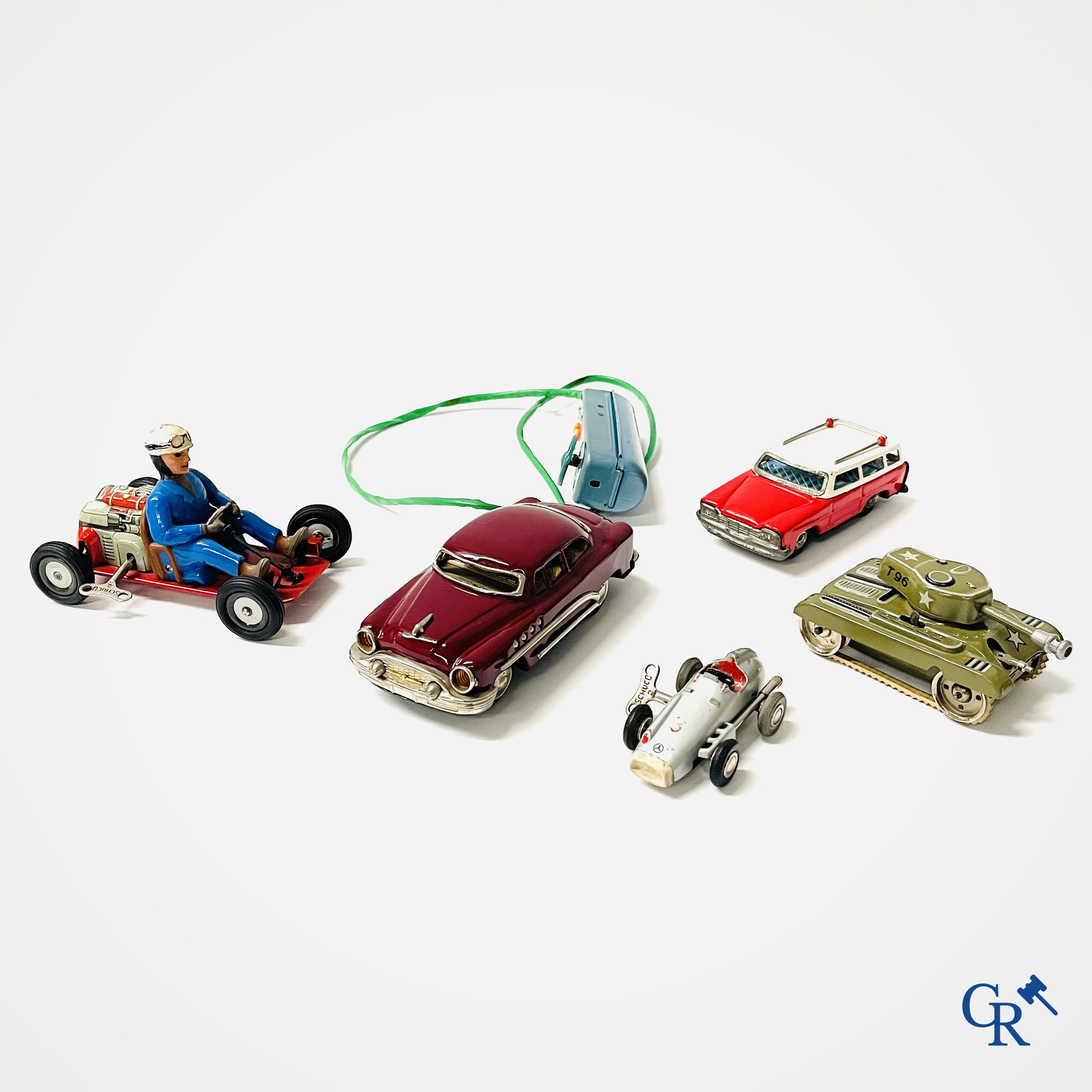 Old toys. A lot of mechanical tin toys. Gama, Schuco, Japanese battery toy, etc.