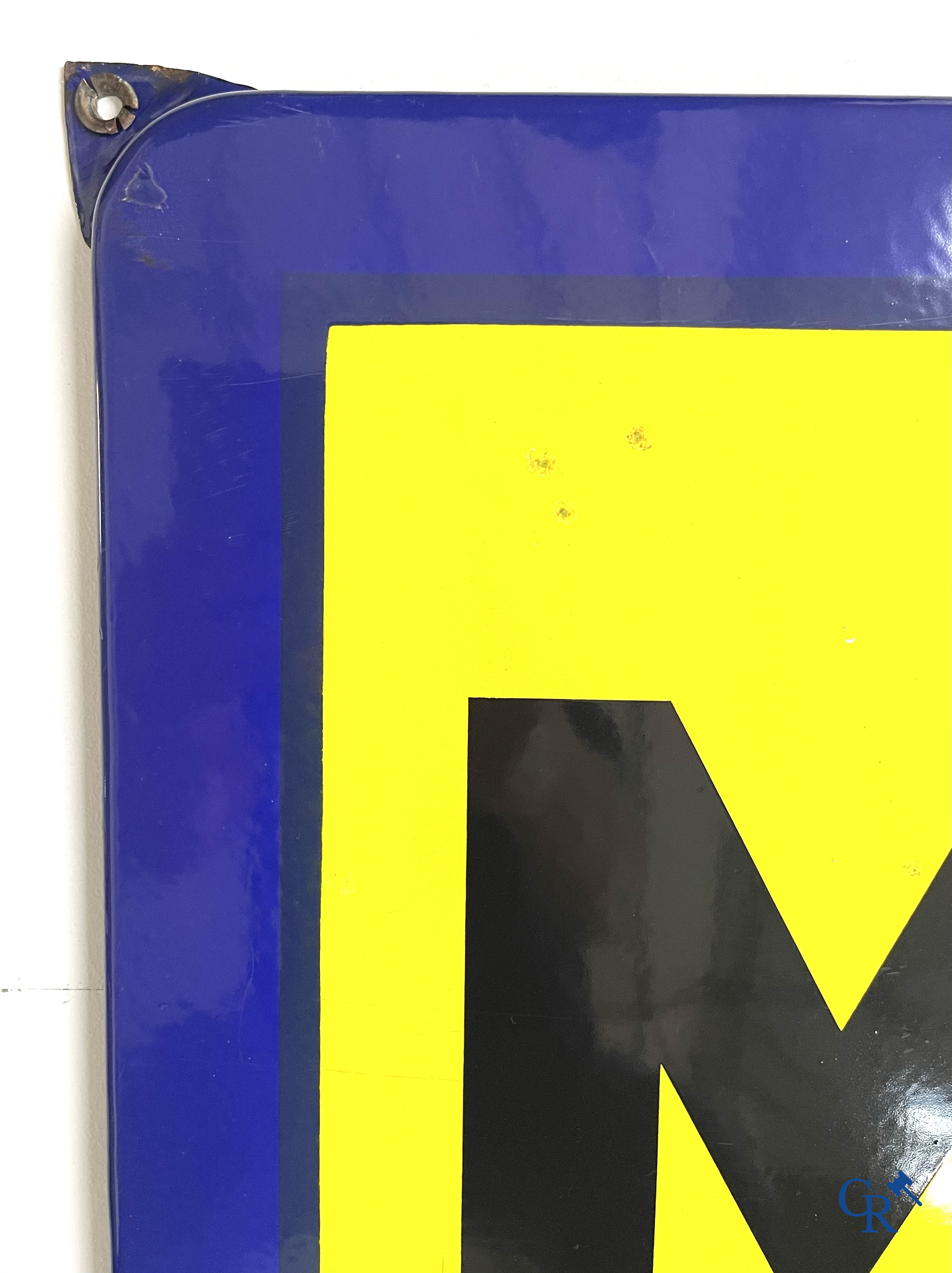 Michelin, large enamel advertising sign with yellow and blue background for Michelin tyres. Emaillerie Belge, 1958.