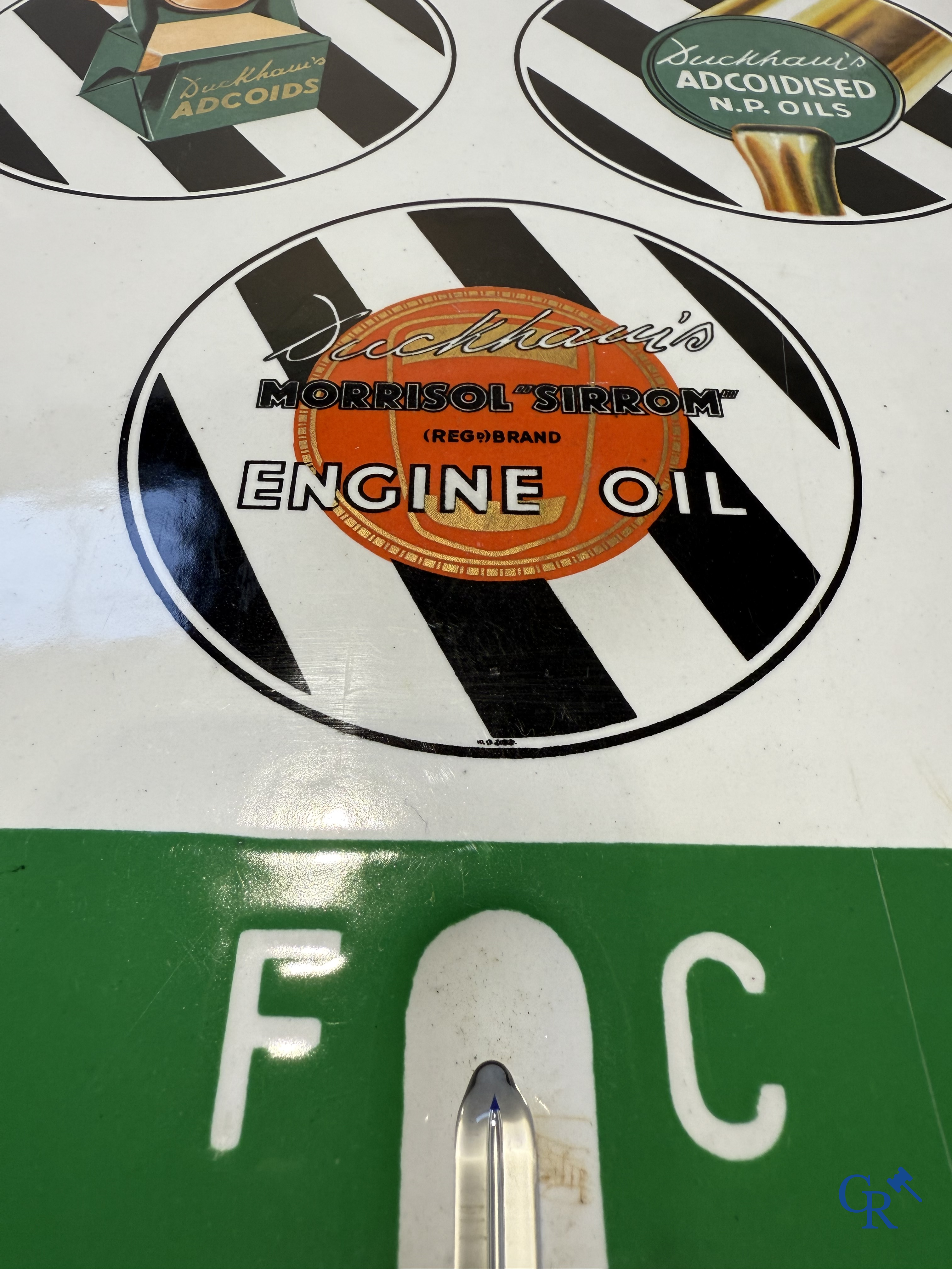 Duckham's Motor Oil. "Best in the World" Beautifully enamelled advertising thermometer sign. English production.