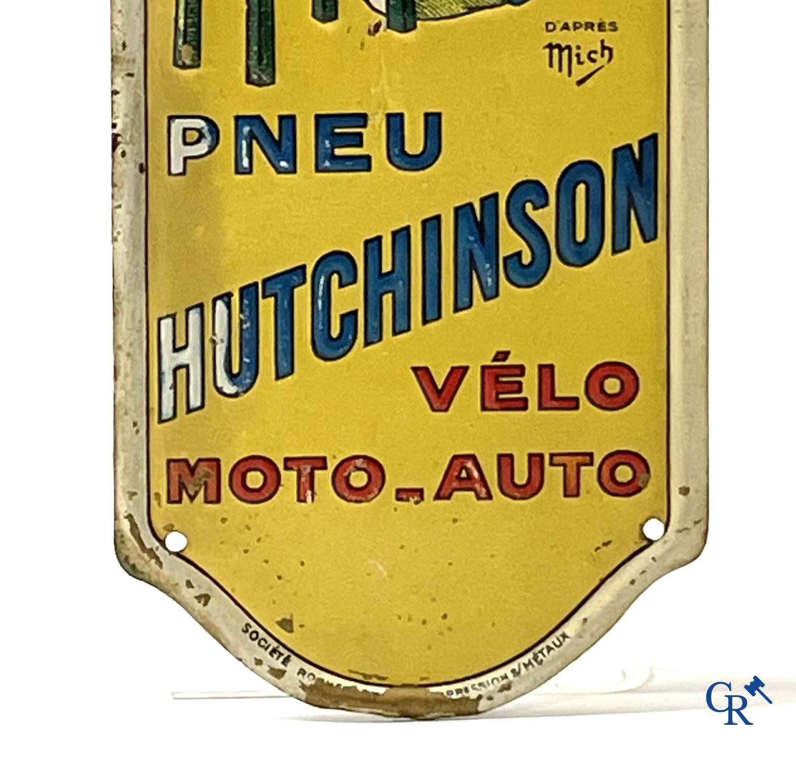 Pneu Hutchinson, Deurpost in beschilderd blik voor Hutchinson banden. Naar een ontwerp van Mich. Circa 1920.