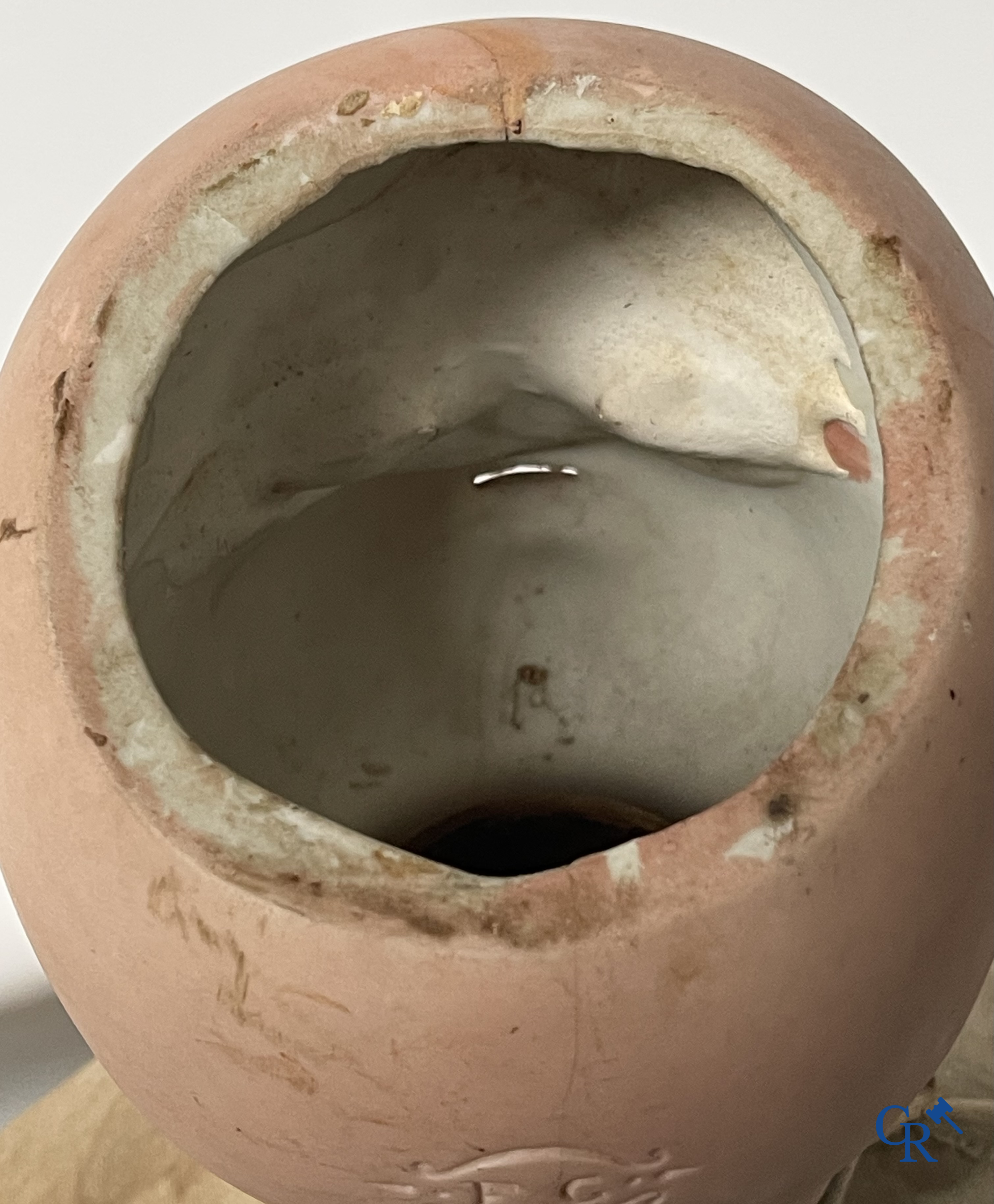 François Gauthier en Buste Jourdan, een mannequinpop in de stijl van Stockman met porseleinen hoofd. Circa 1900.