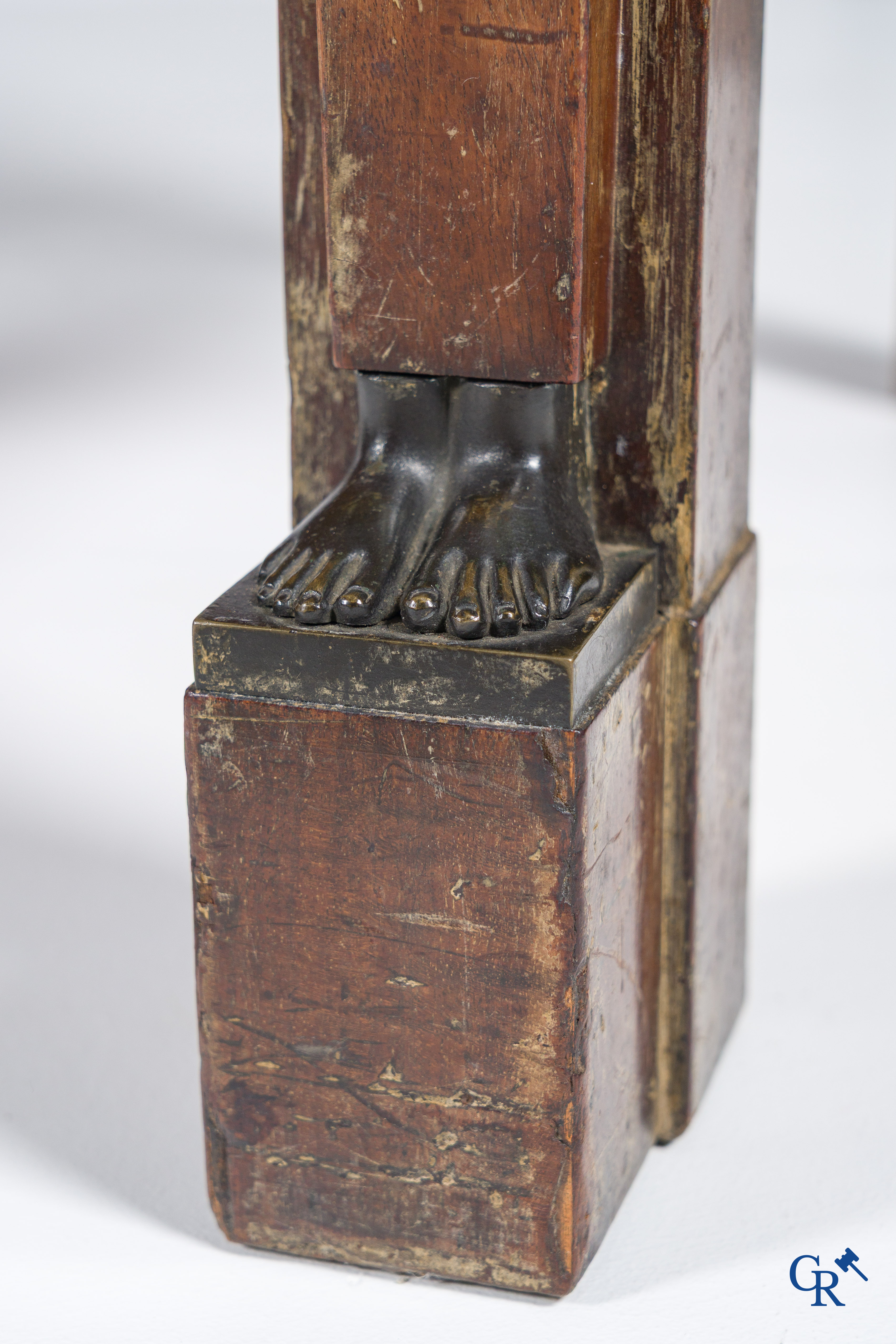 Chapuis, a mahogany wooden men's dressing table and ladies' dressing table with chiseled bronzes. Empire, circa 1810.