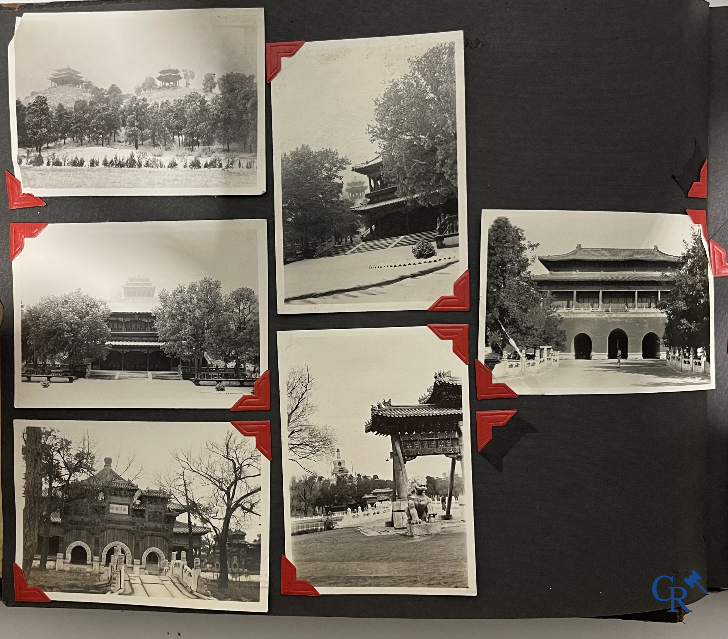 Aziatica, een belangrijk album met reisfoto's uit China. Onder andere Datong, Peking, Beijing, Hohhot, enz. Circa 1900.