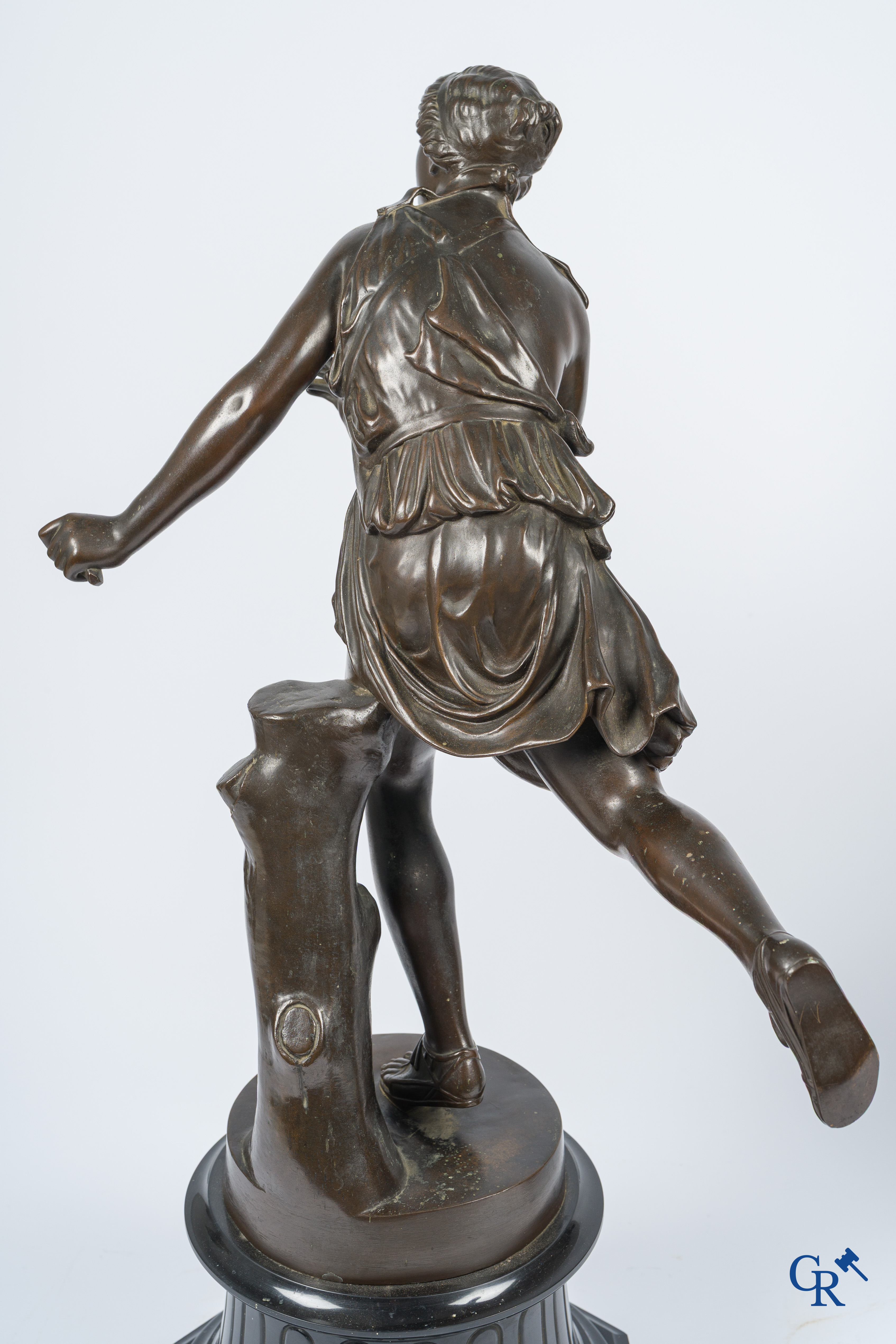 Pierre Lepautre en Guillaume Ier Coustou (naar). Atalante en Hippomène. Imposant paar bronzen beelden, circa 1880.