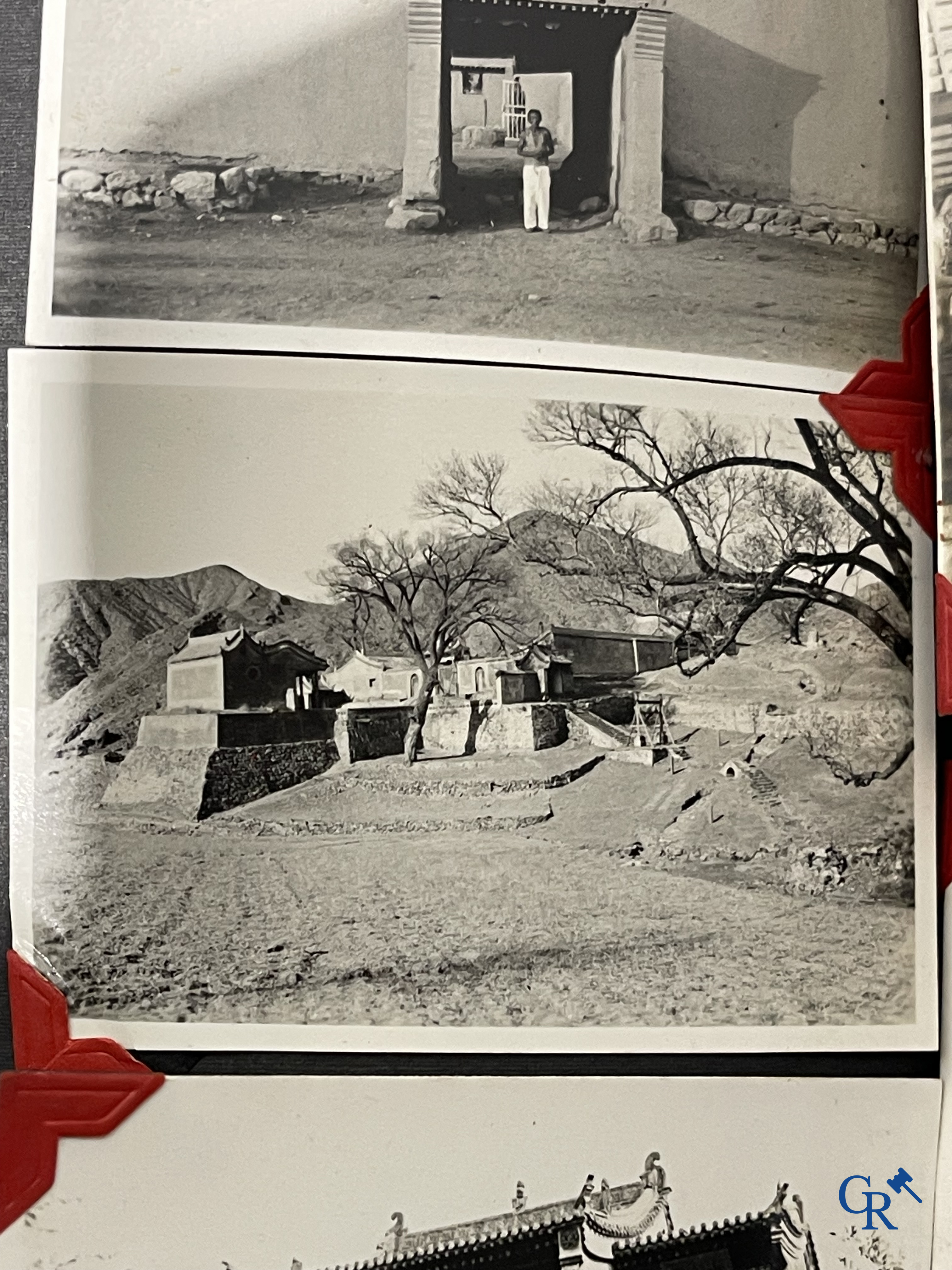 Aziatica, een belangrijk album met reisfoto's uit China. Onder andere Datong, Peking, Beijing, Hohhot, enz. Circa 1900.